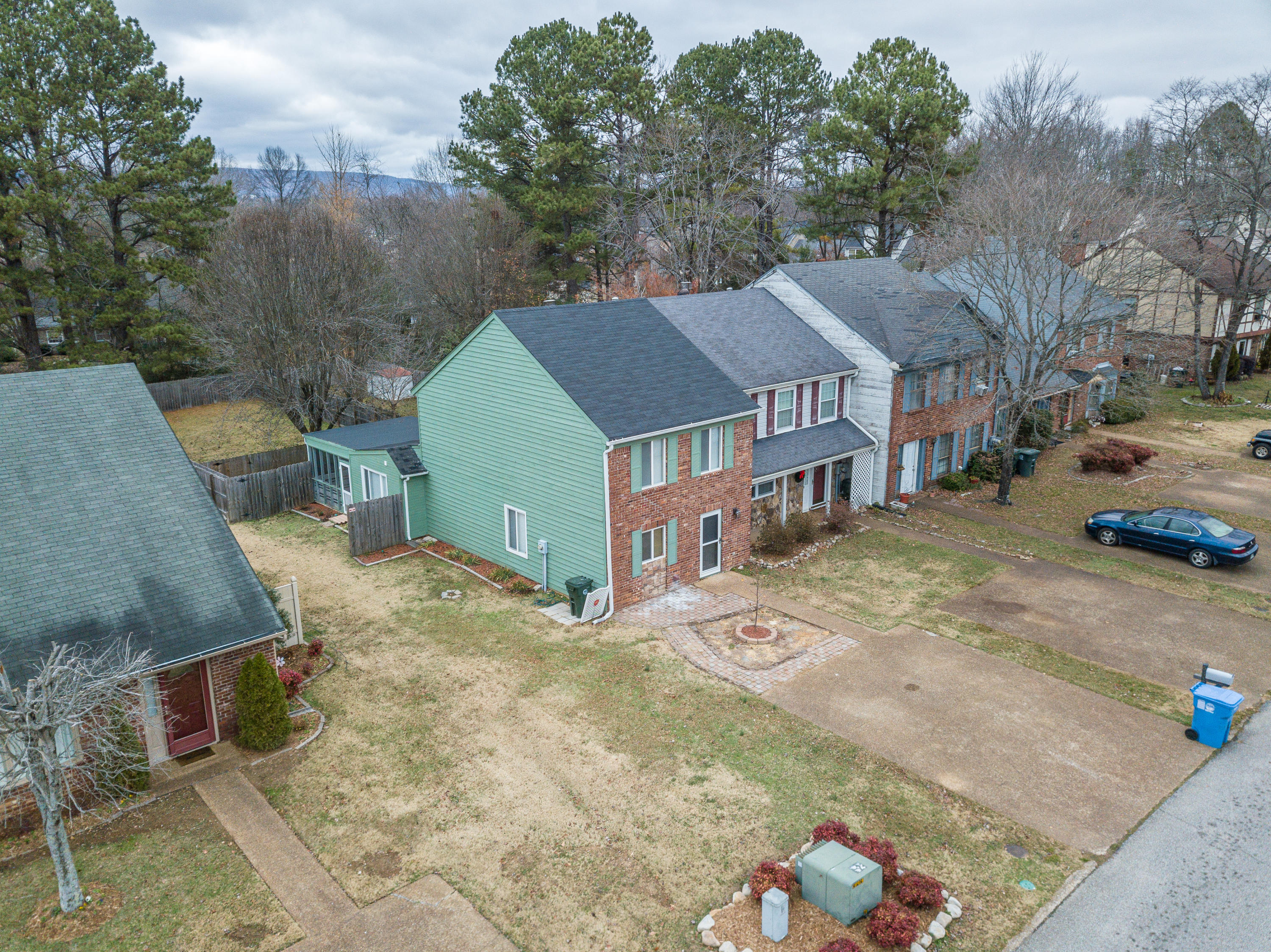 6413 Brookmead Circle