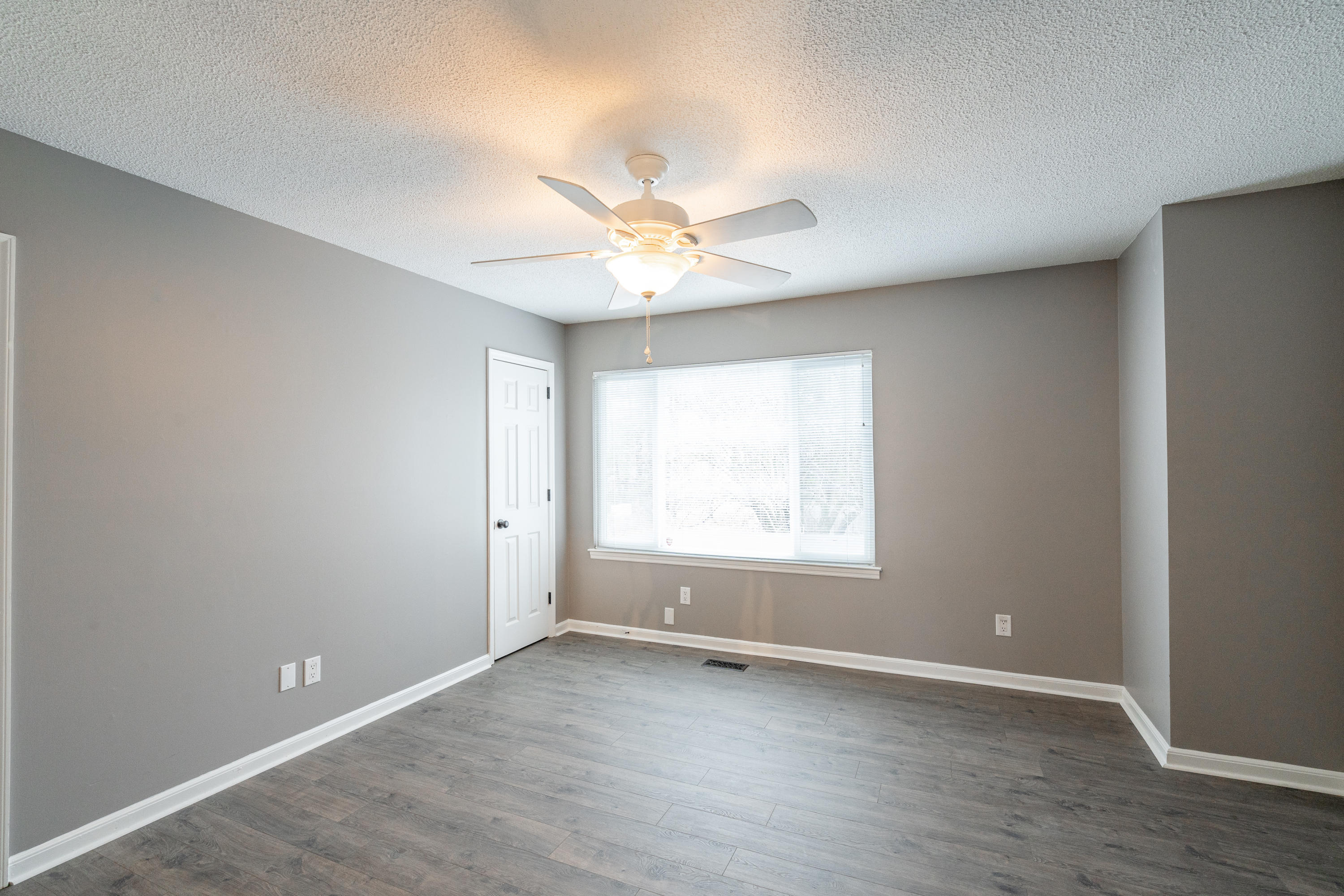 6413 Brookmead Circle