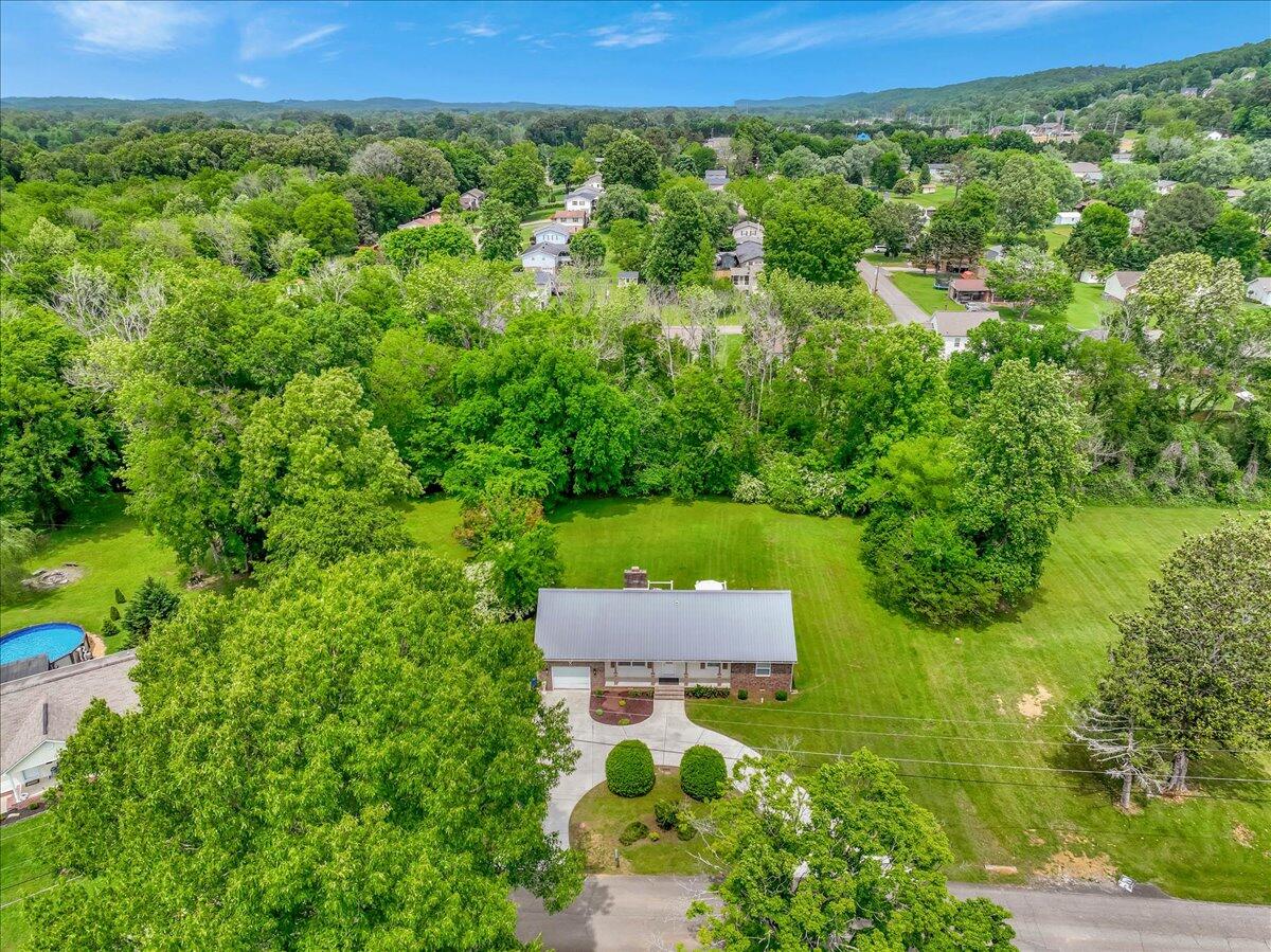 3015 NW W Lake Drive