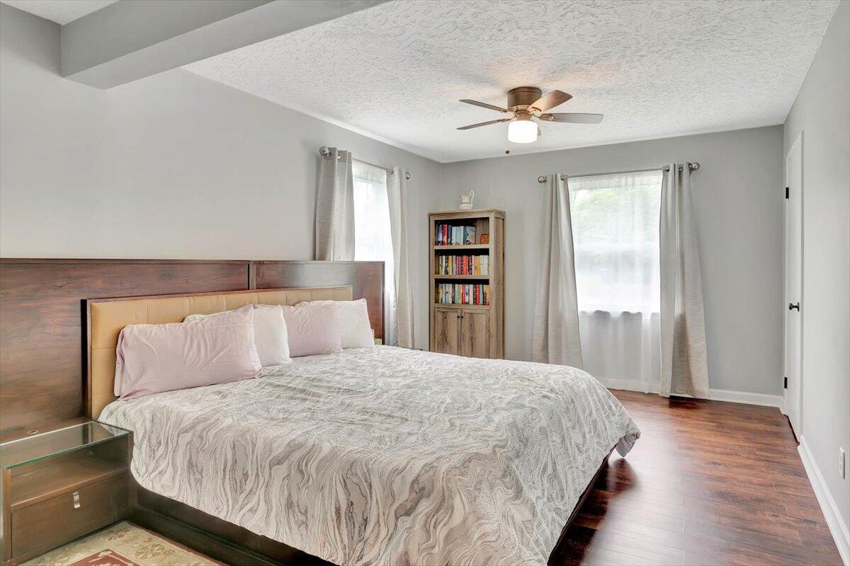 3015 NW W Lake Drive