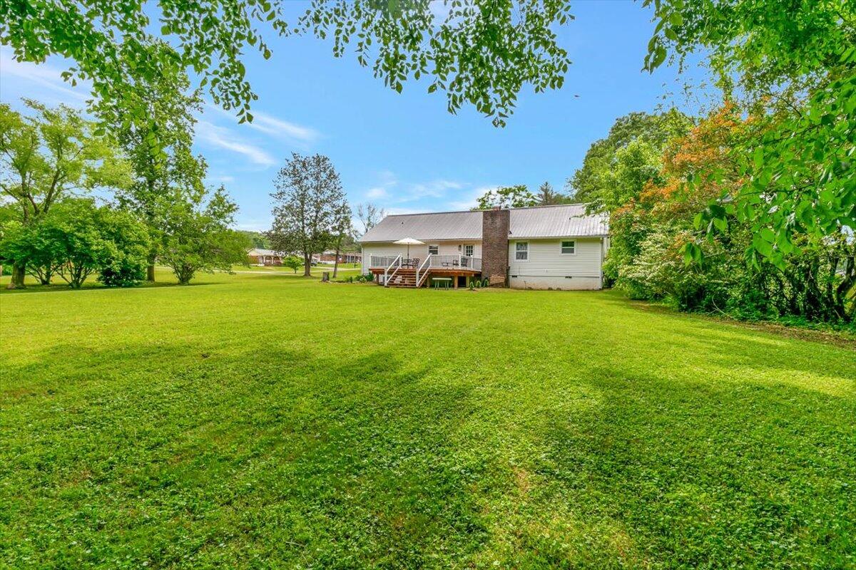 3015 NW W Lake Drive