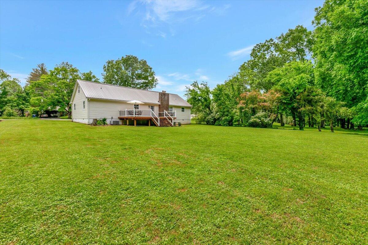 3015 NW W Lake Drive