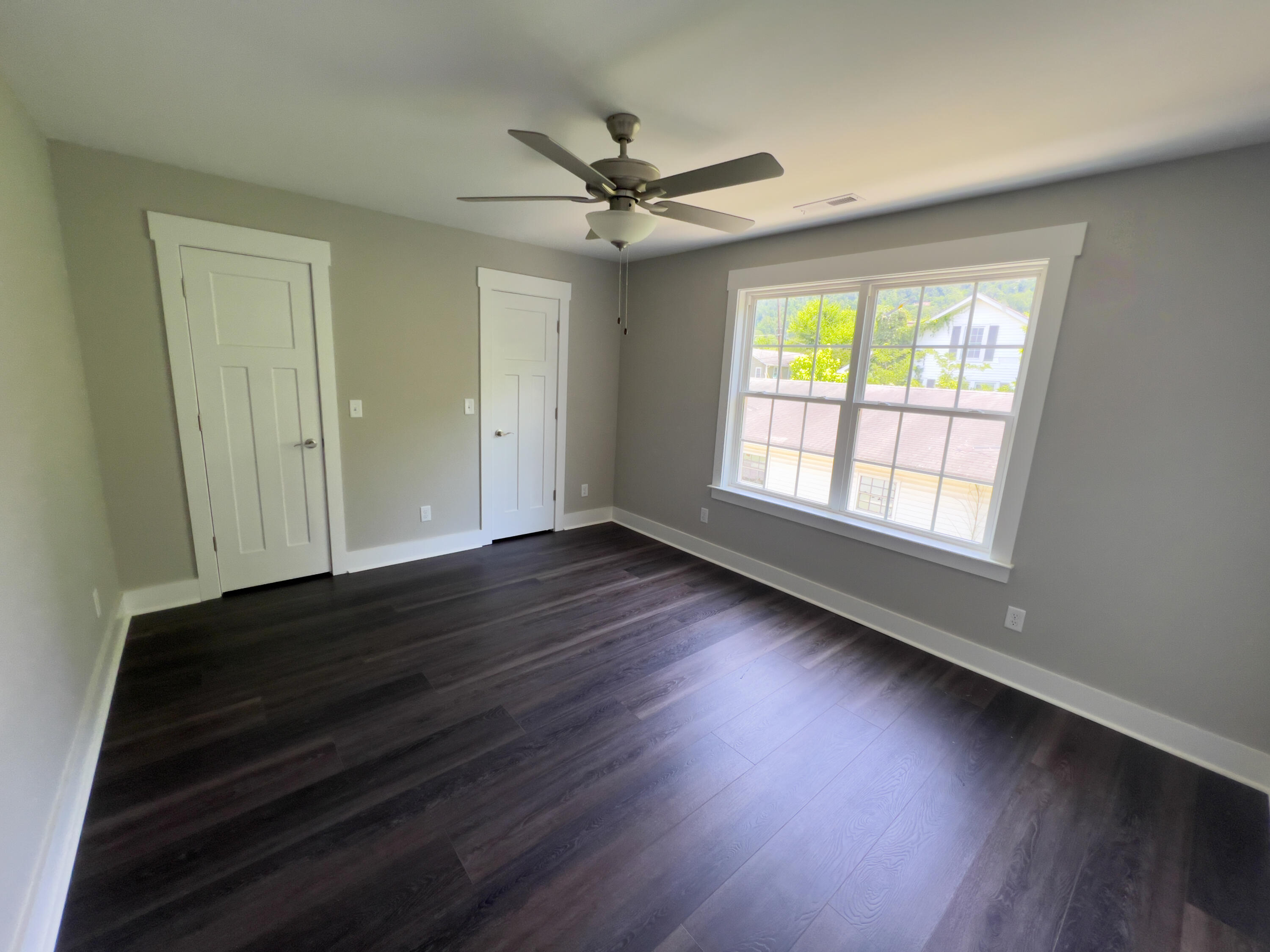 9506 State Street, B