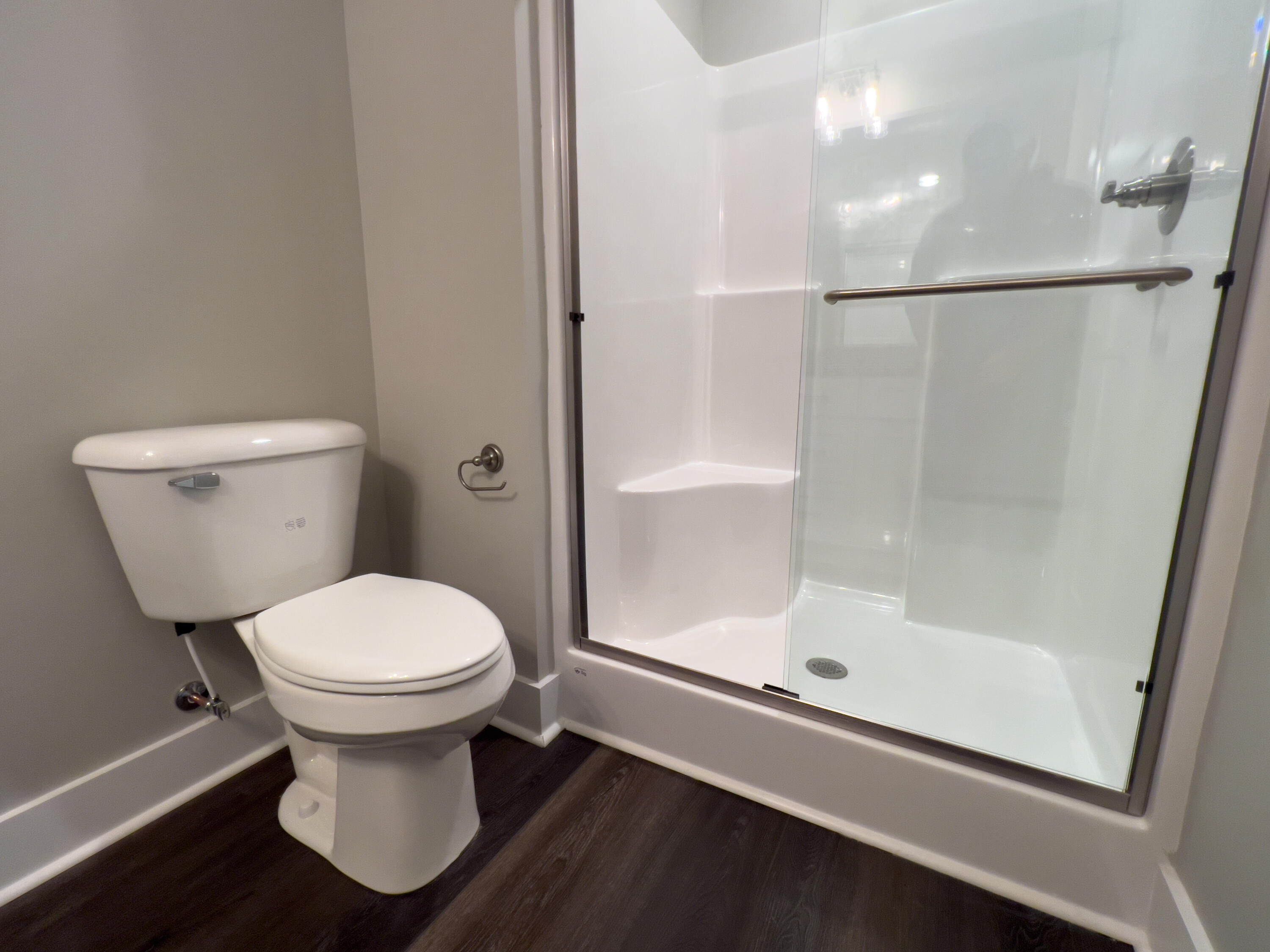 9506 State Street, B