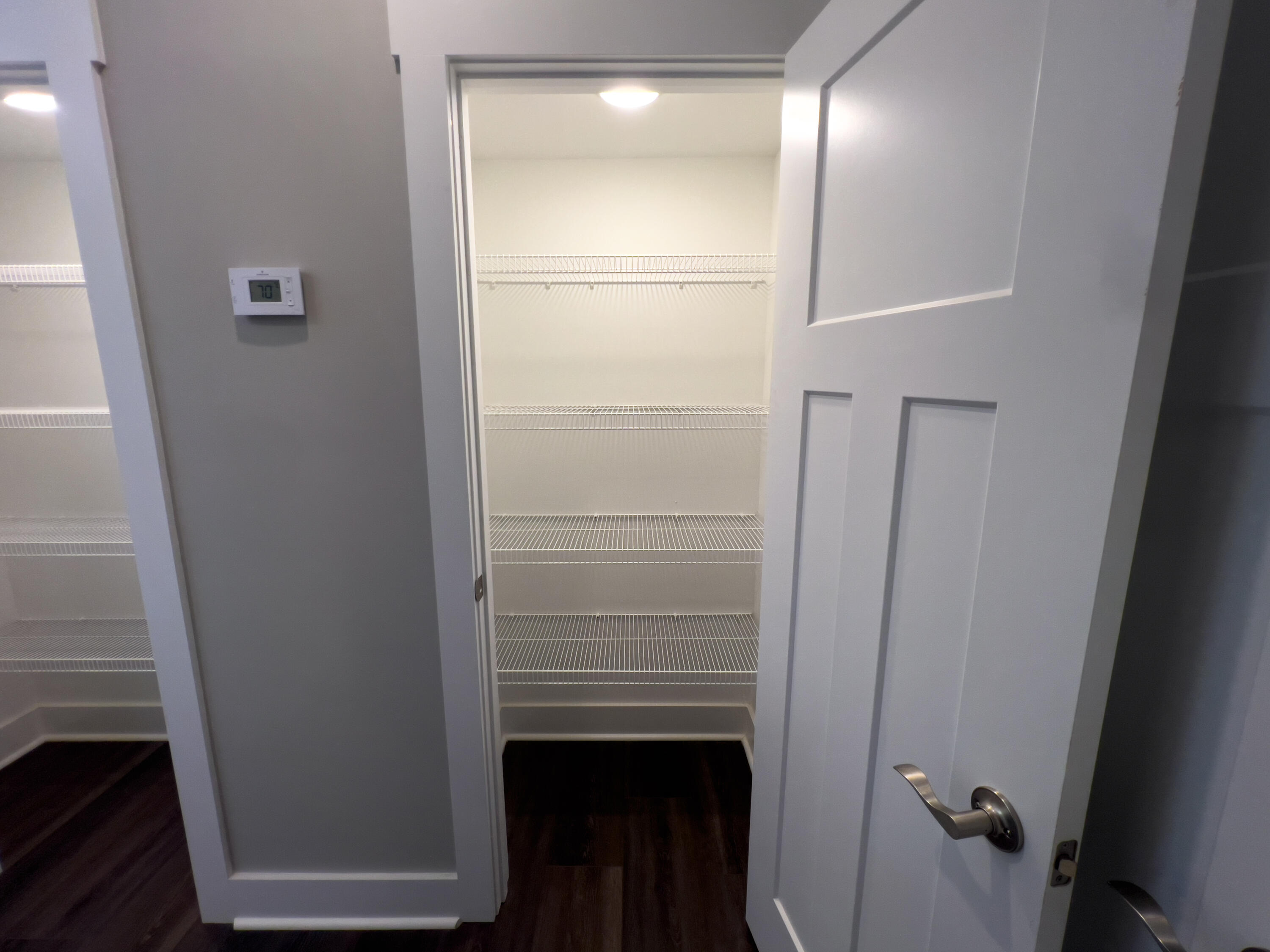 9506 State Street, B