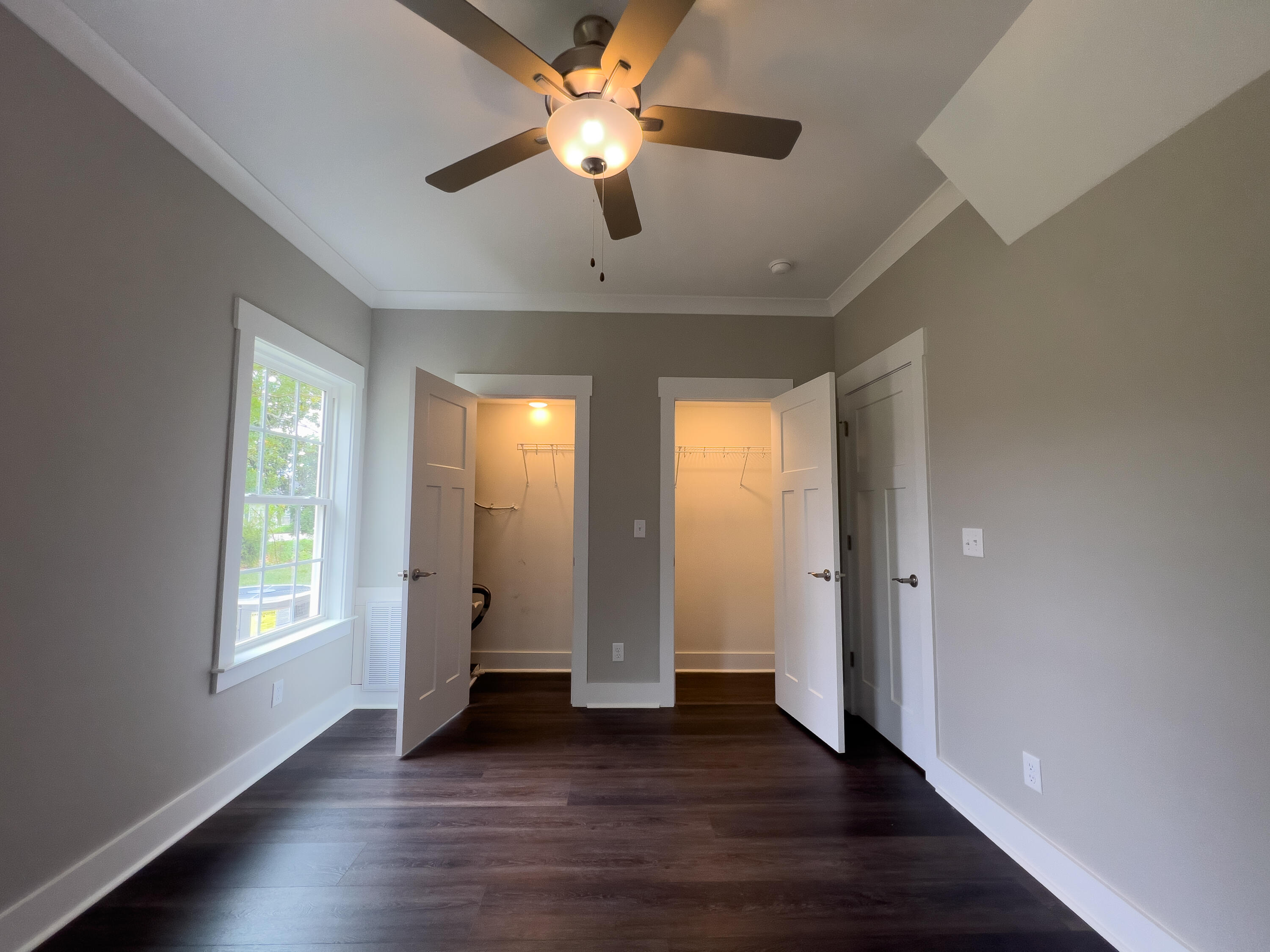 9504 State Street, A