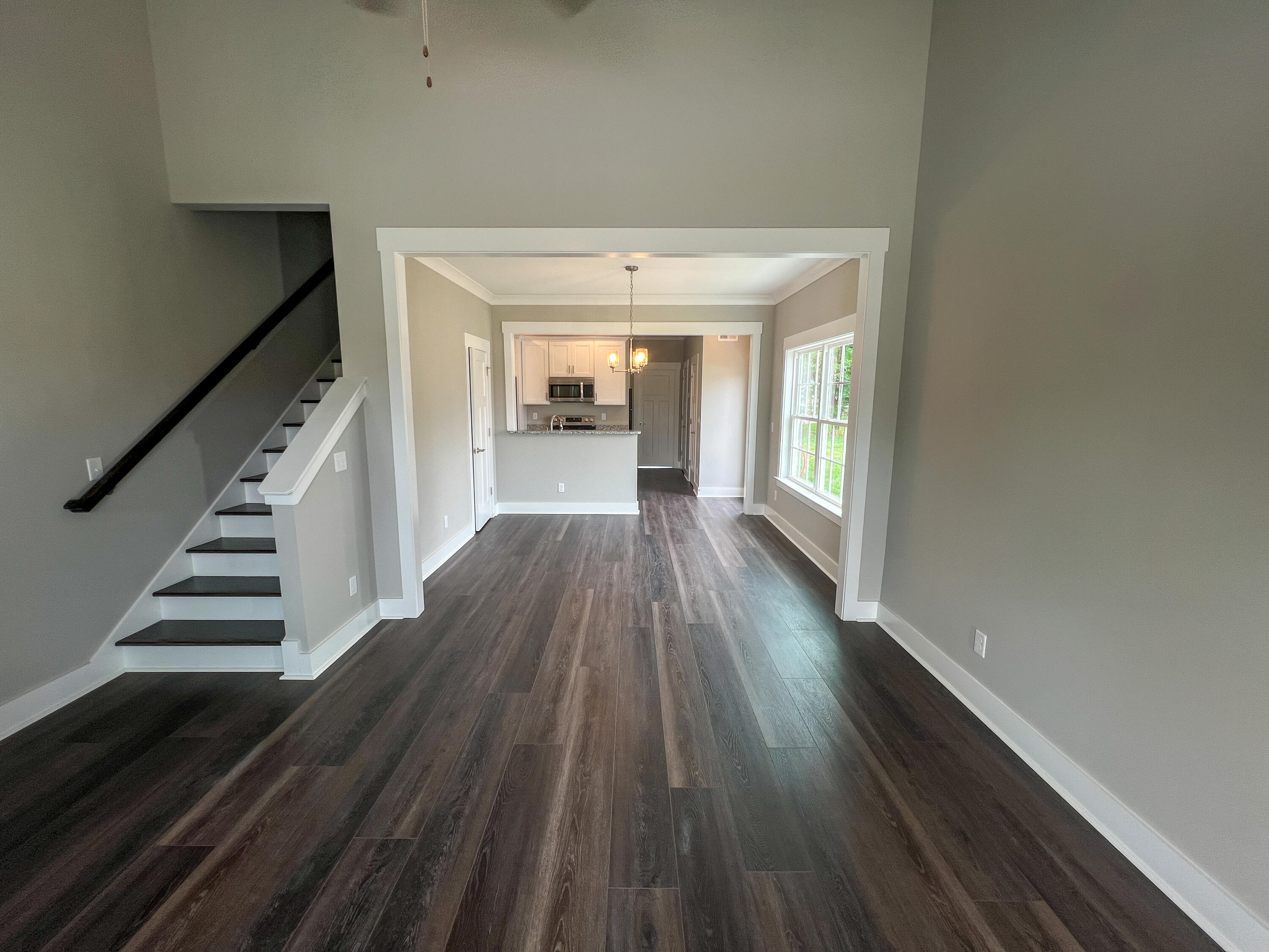 9504 State Street, A