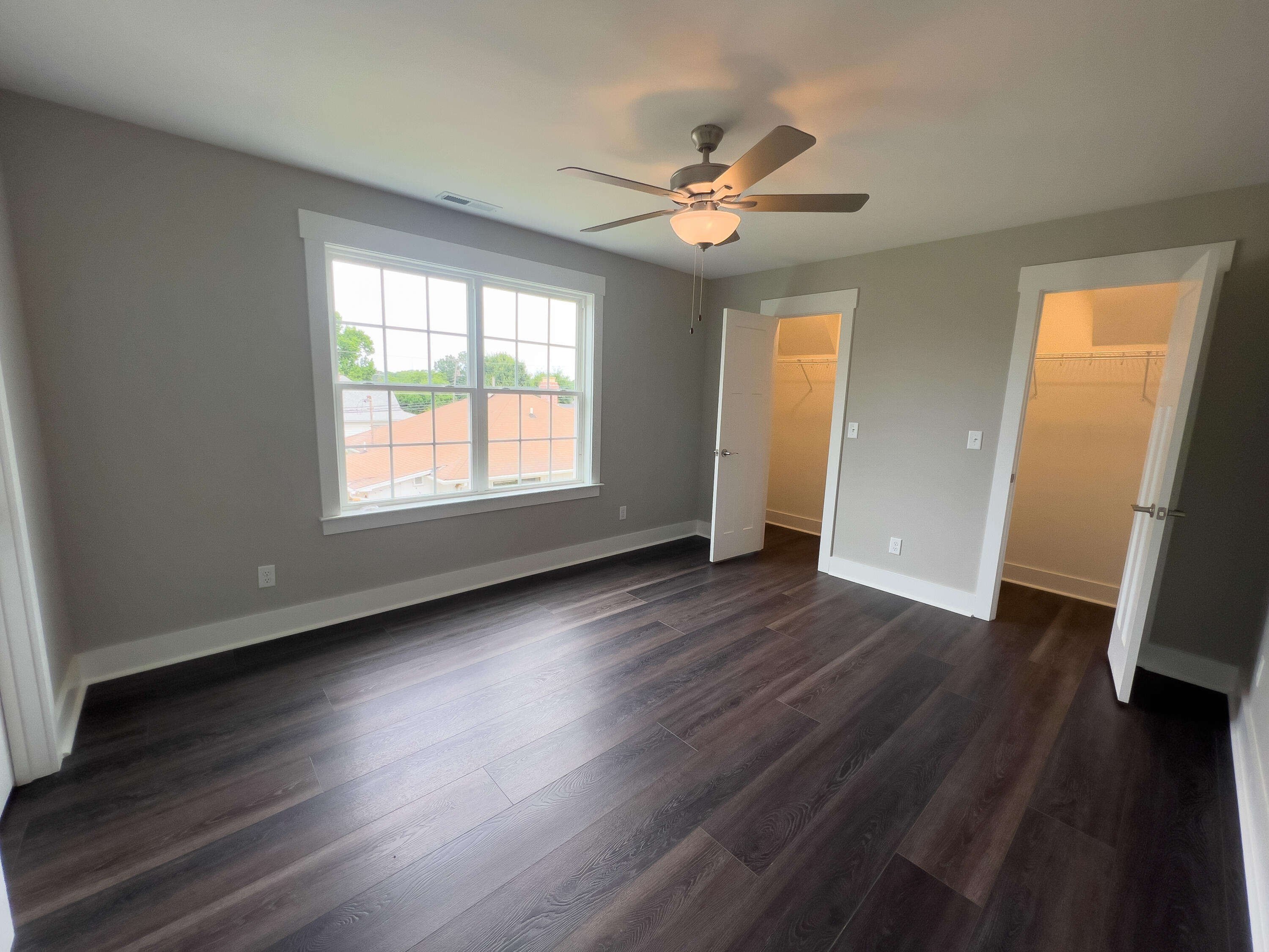 9504 State Street, A