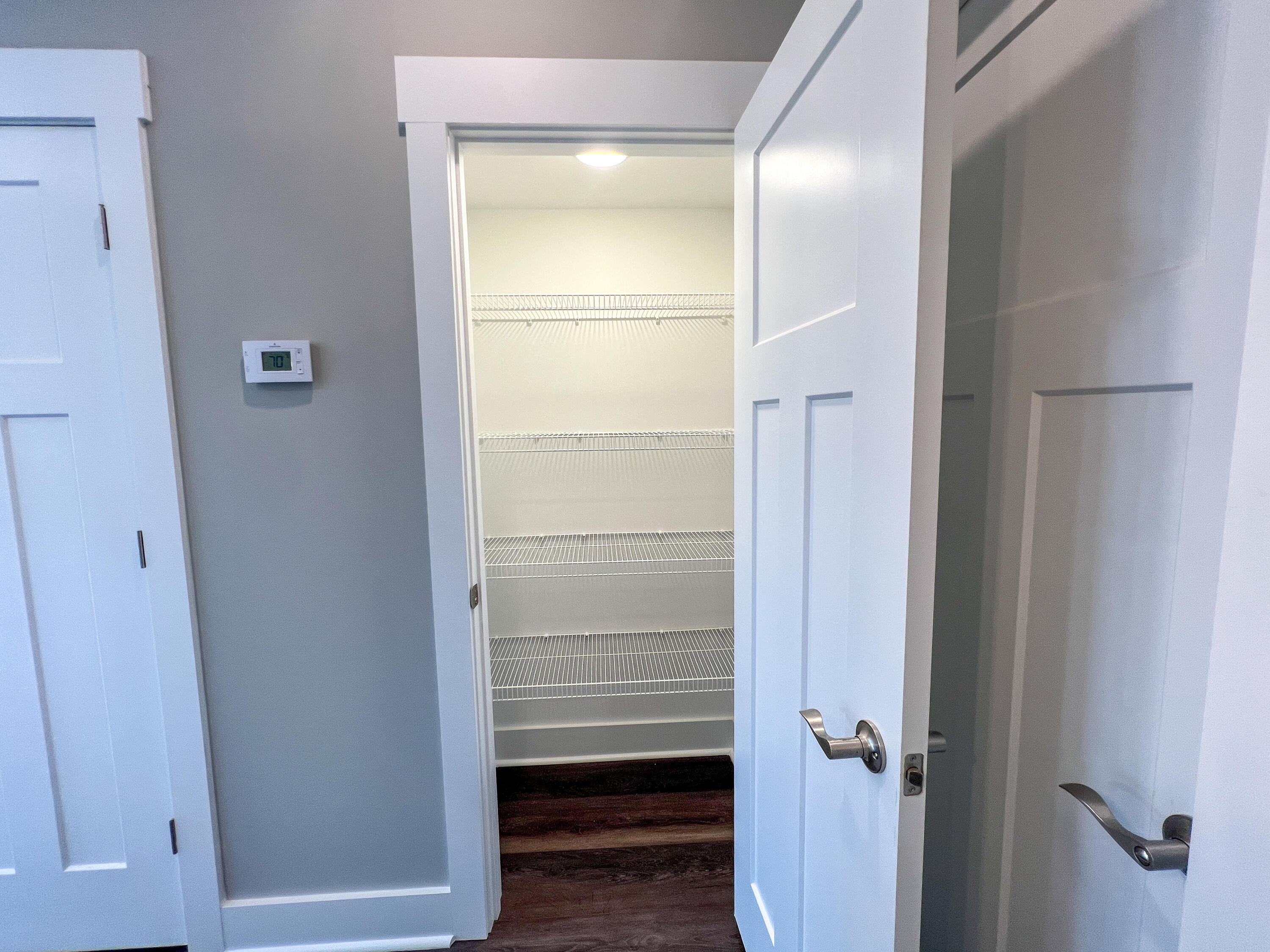 9504 State Street, B