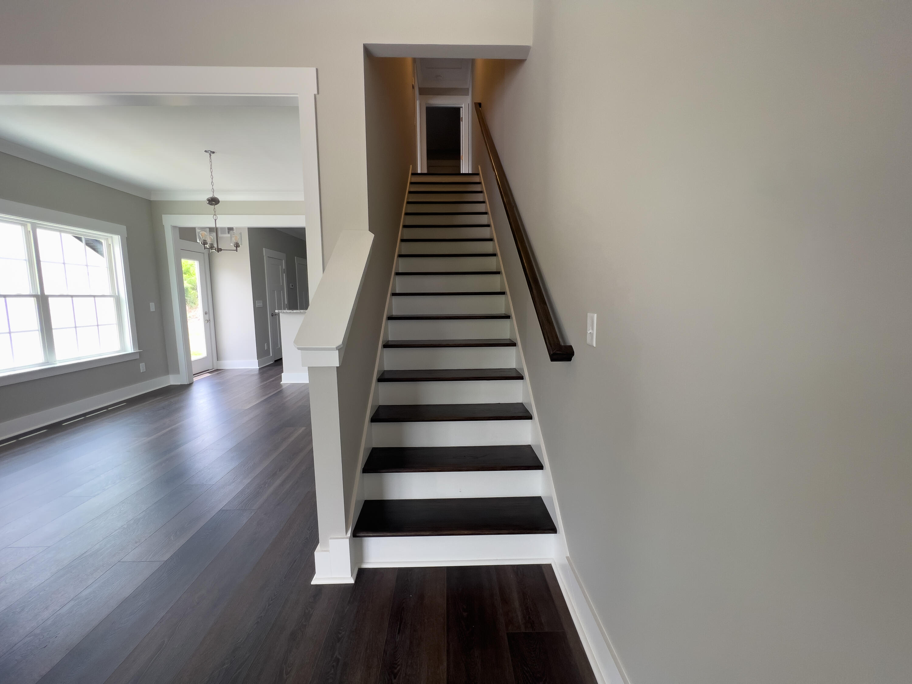 9504 State Street, B