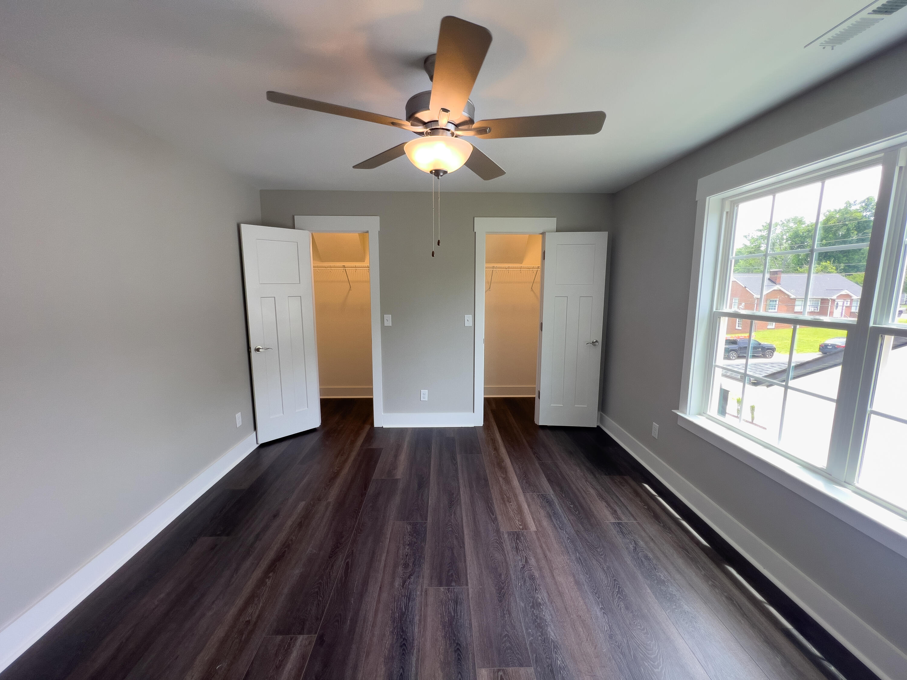 9504 State Street, B