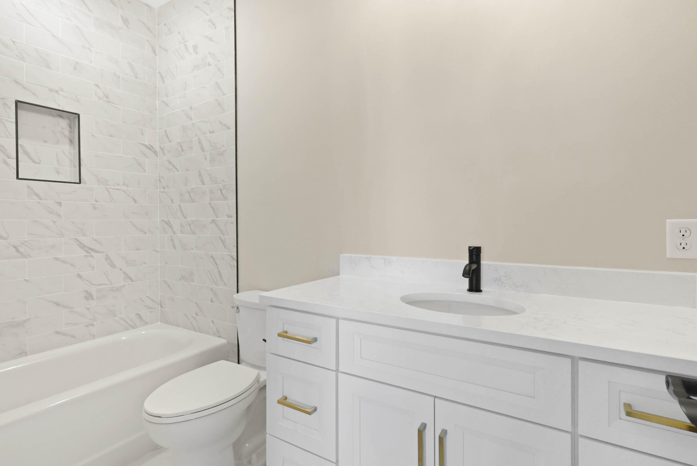8112 Sir Oliphant Way, Lot #32
