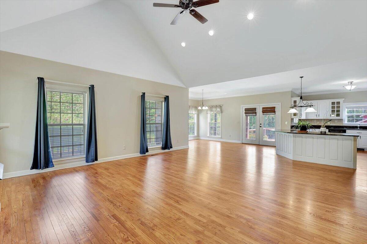 128 Shadow Springs Trail