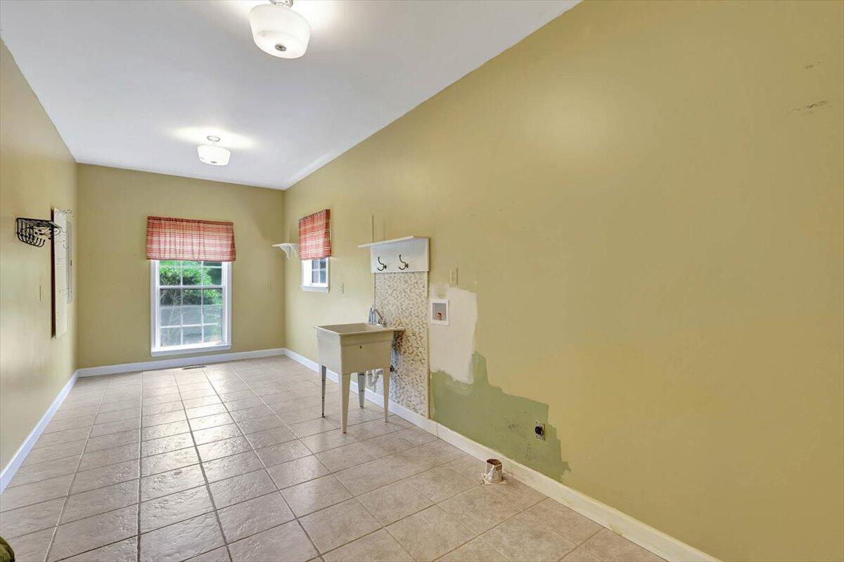 128 Shadow Springs Trail