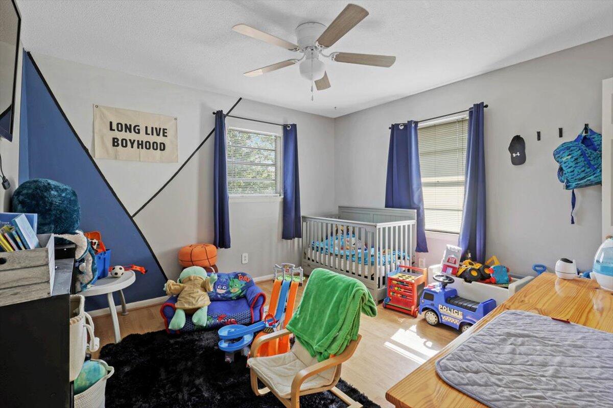 8931 N Hickory Valley Road