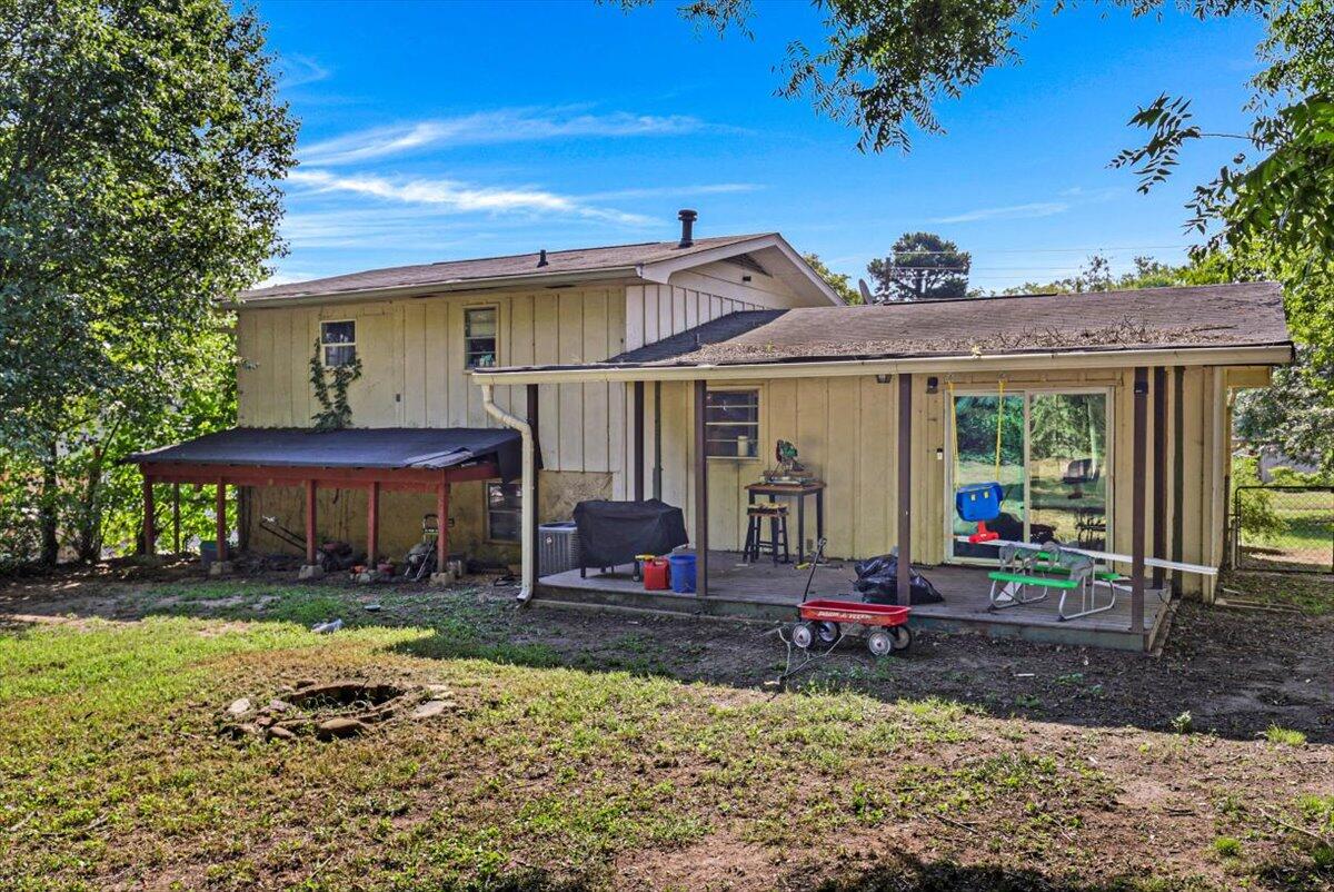 8931 N Hickory Valley Road