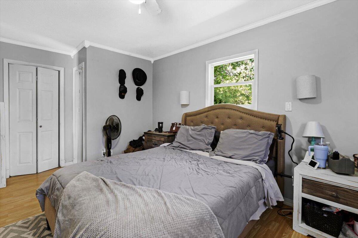 8931 N Hickory Valley Road