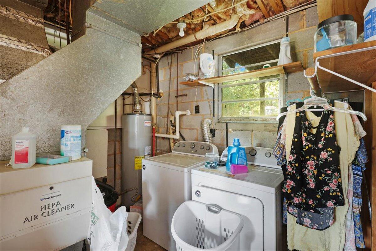 8931 N Hickory Valley Road