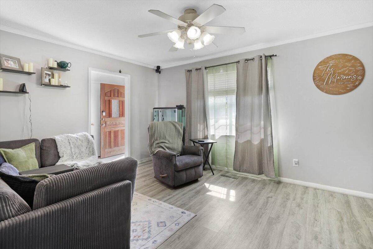 8931 N Hickory Valley Road