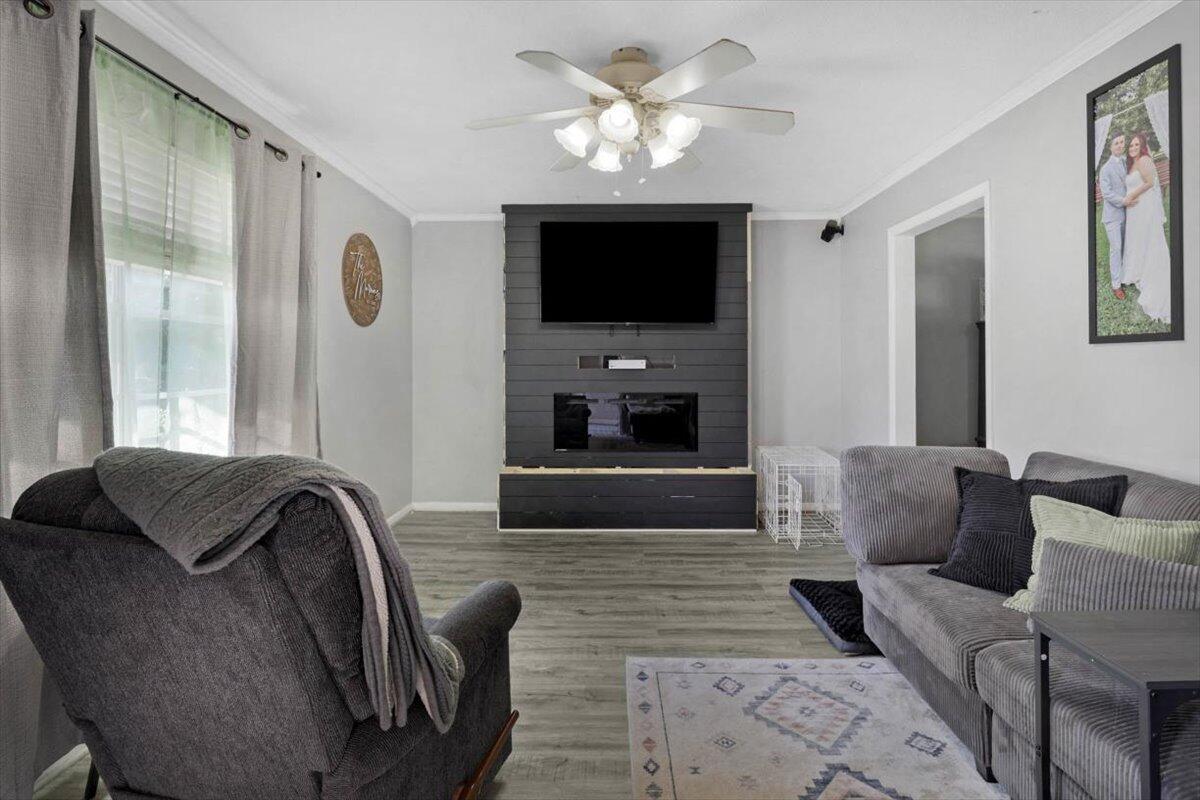 8931 N Hickory Valley Road