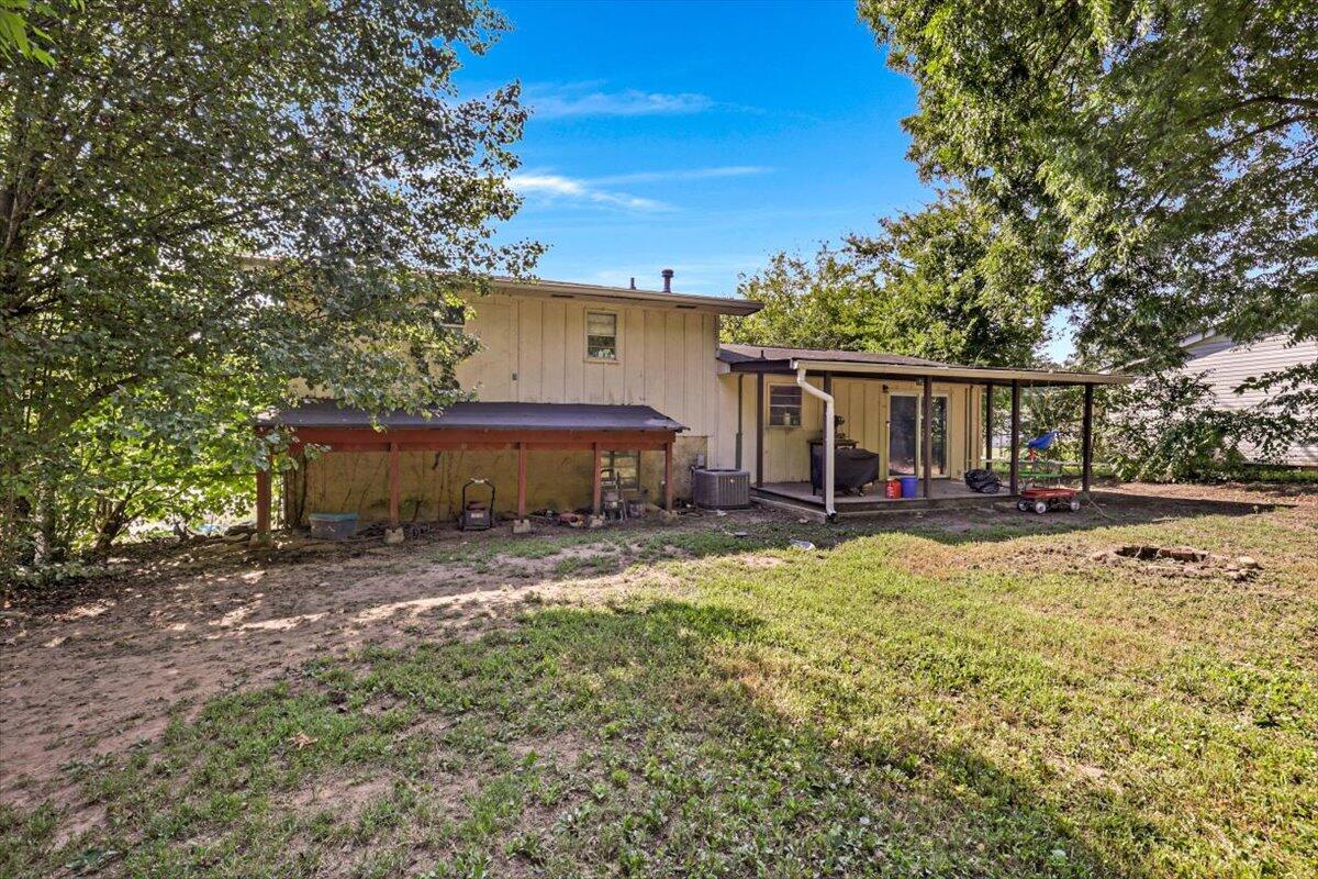 8931 N Hickory Valley Road