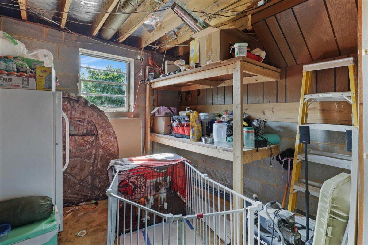 8931 N Hickory Valley Road