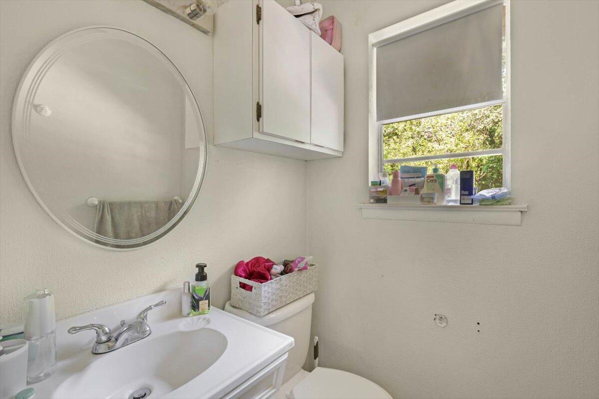 8931 N Hickory Valley Road