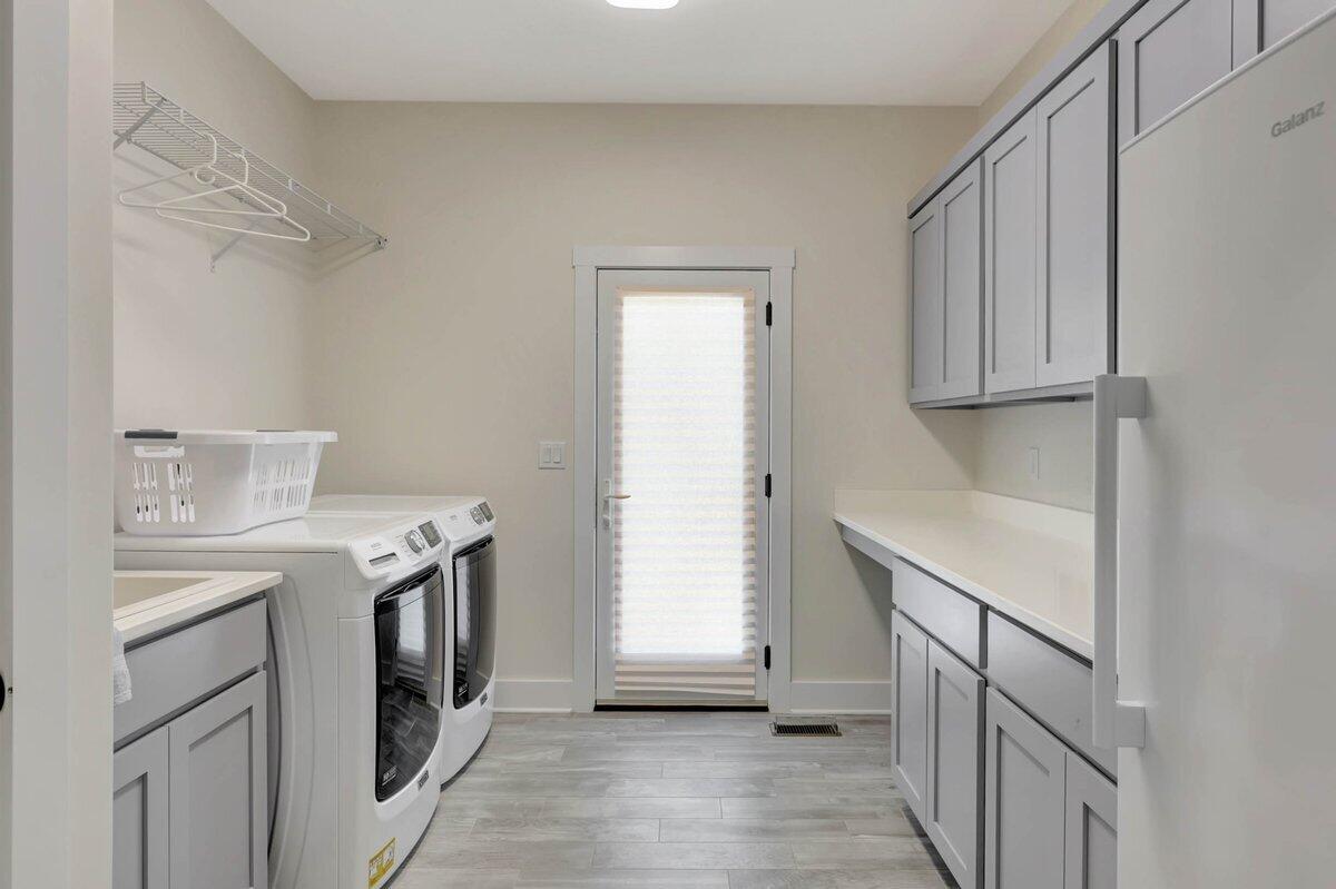 655 Thunder Ridge Drive