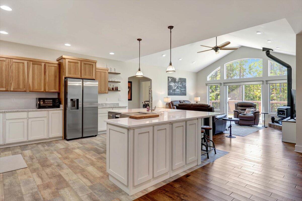 655 Thunder Ridge Drive