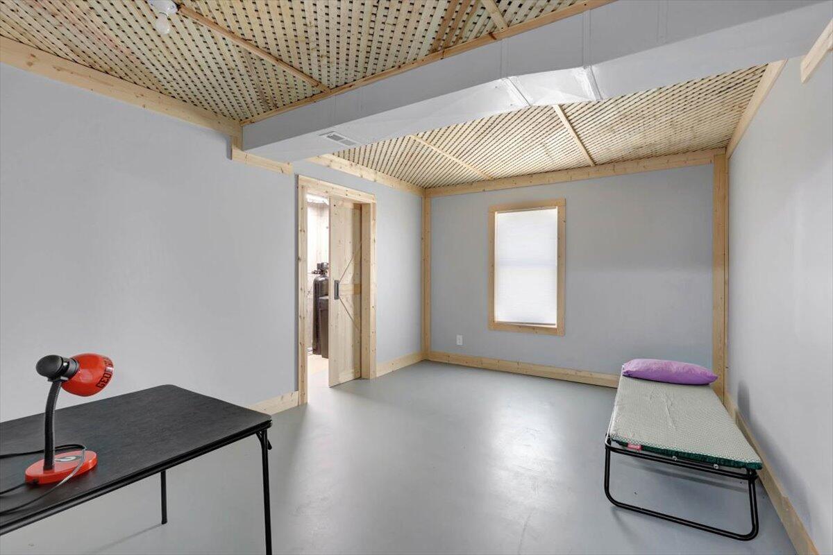 655 Thunder Ridge Drive