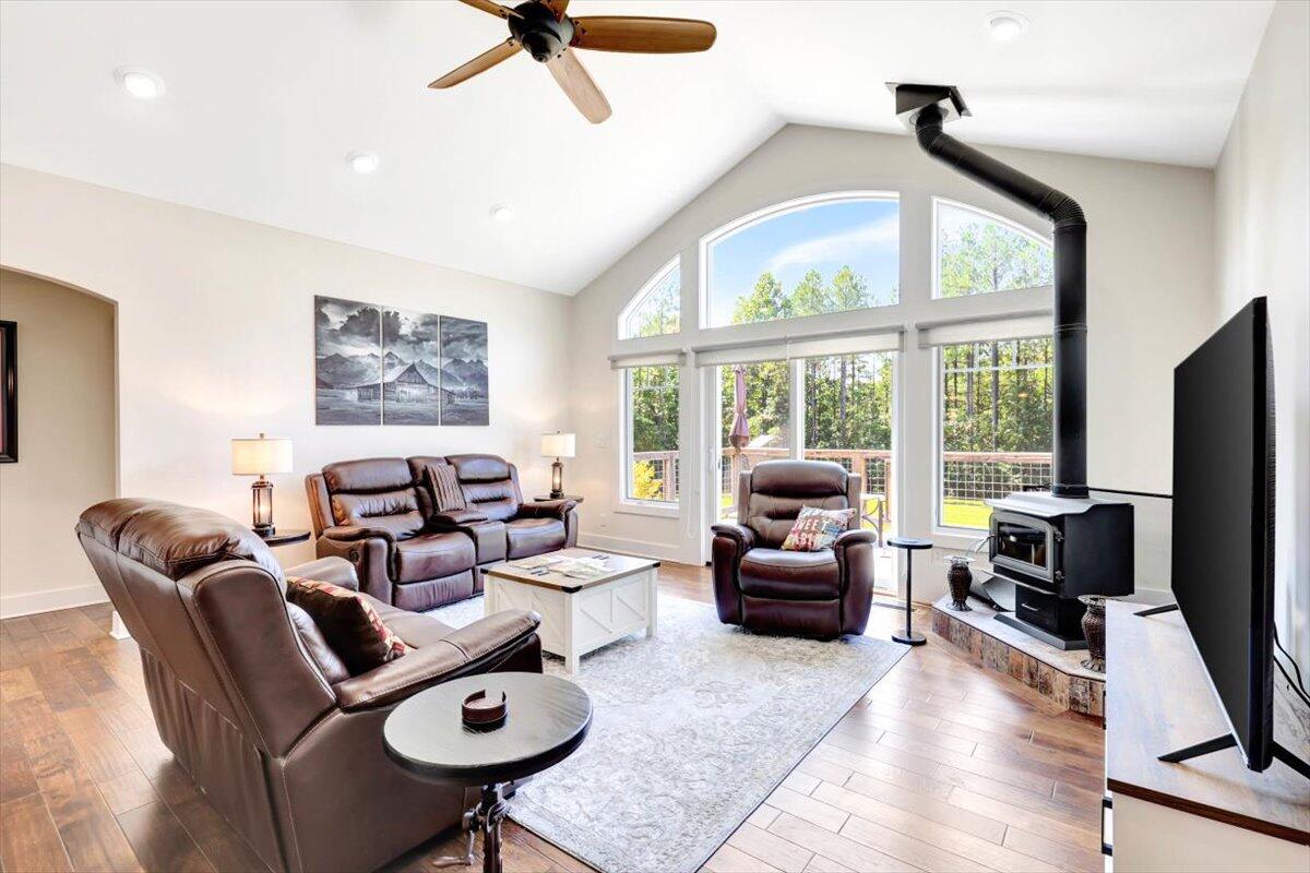 655 Thunder Ridge Drive