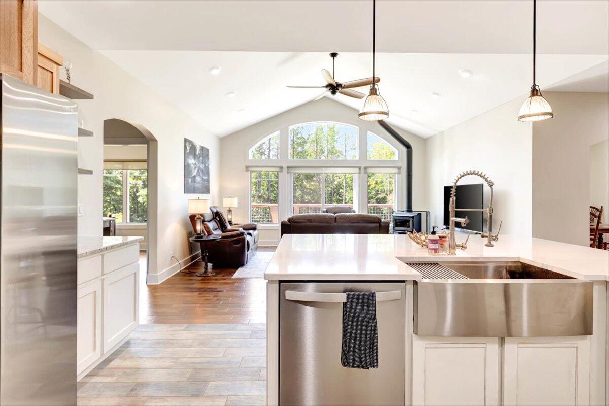 655 Thunder Ridge Drive