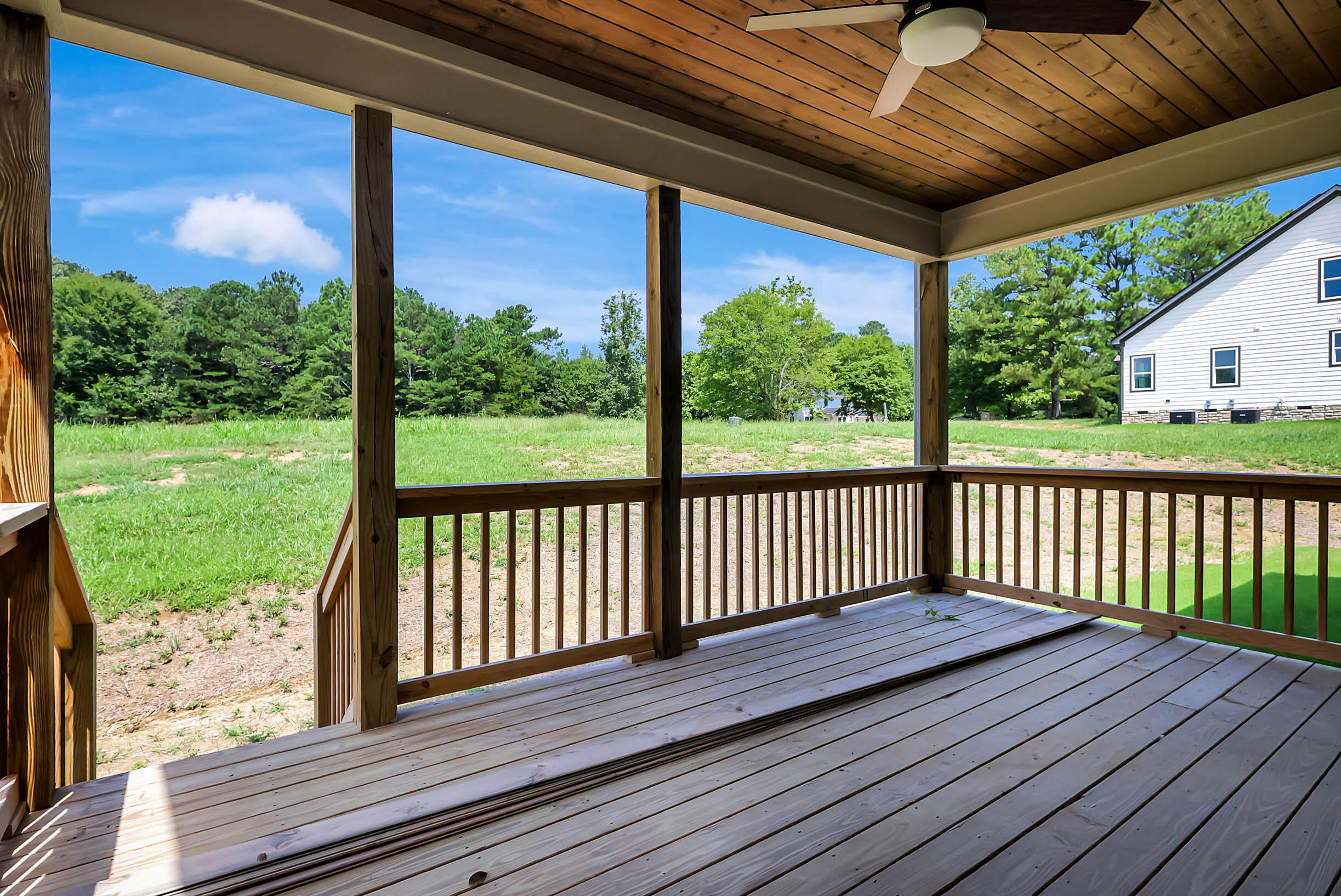 3372 Tunnel Hill Road