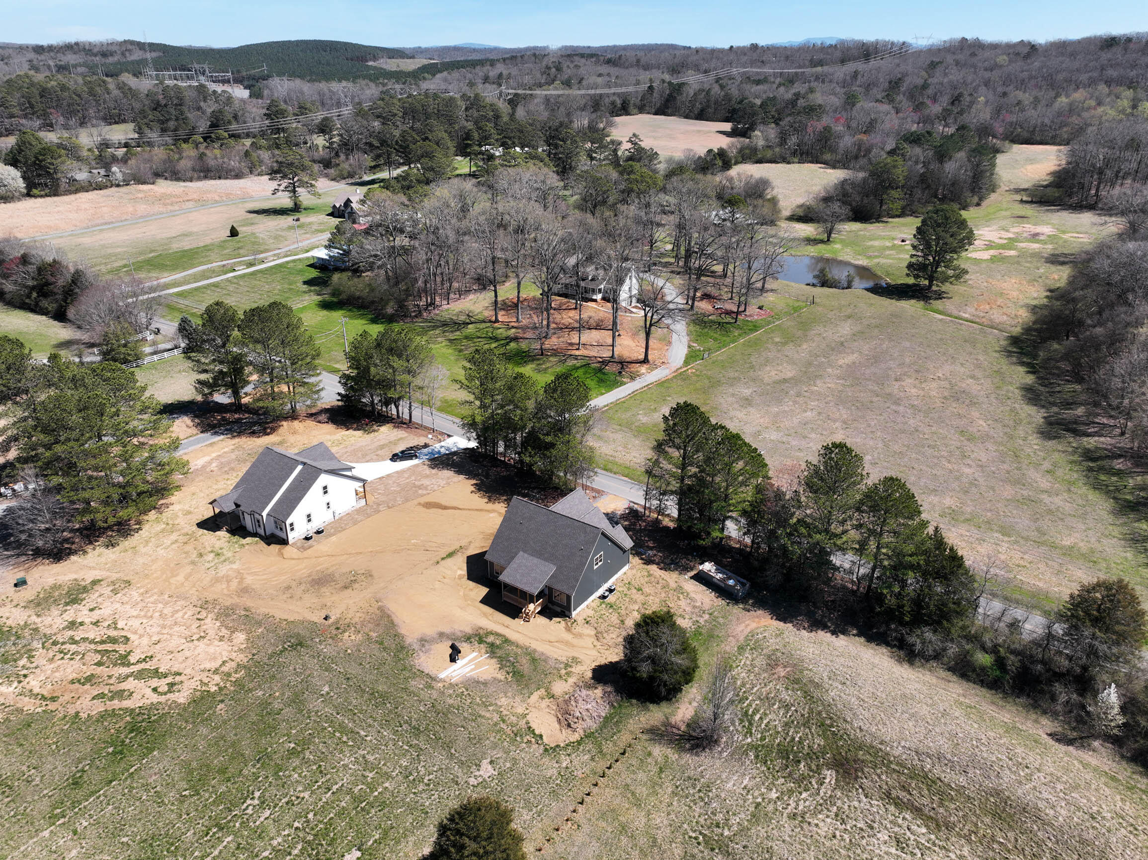 3372 Tunnel Hill Road