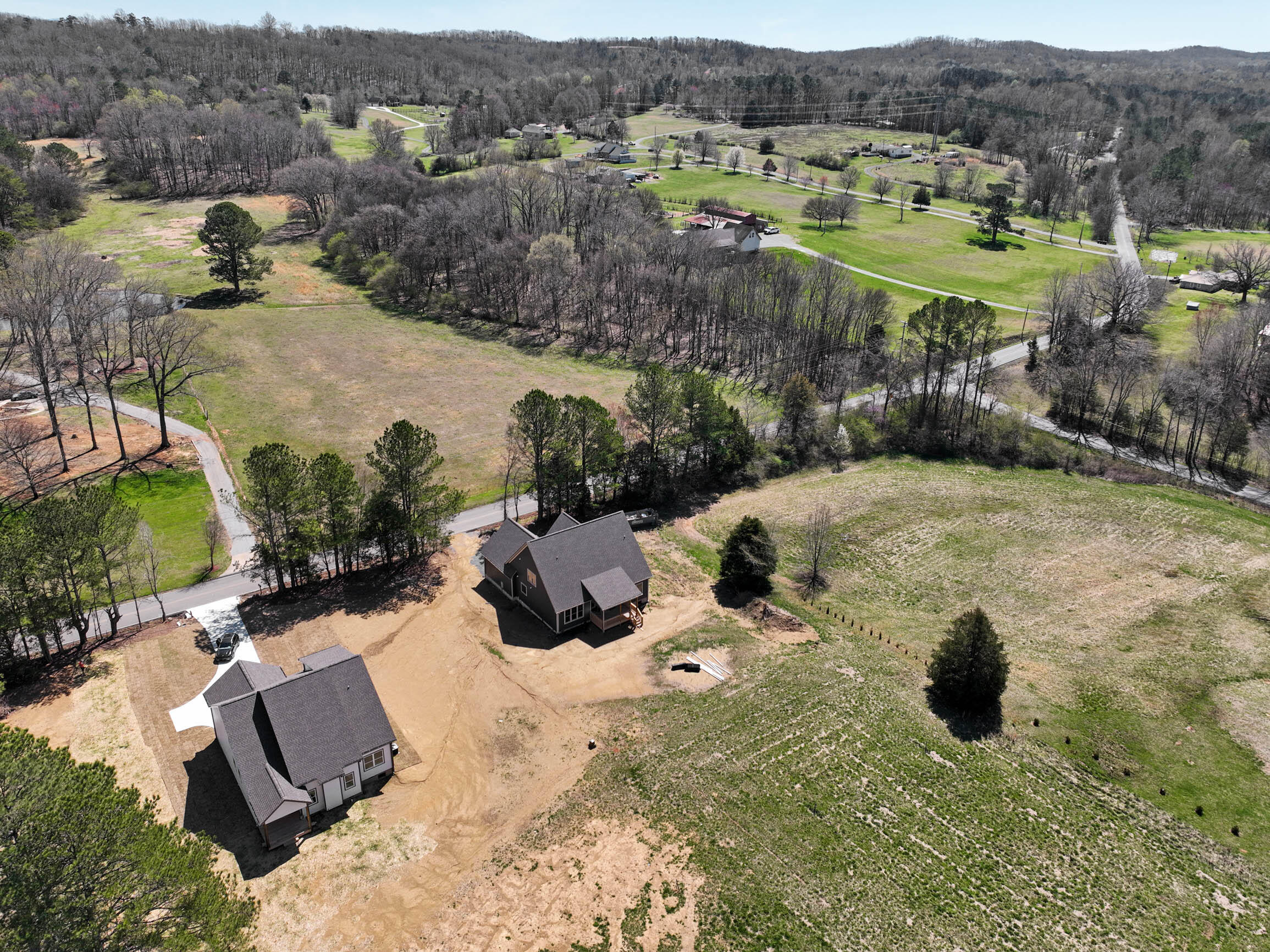 3372 Tunnel Hill Road