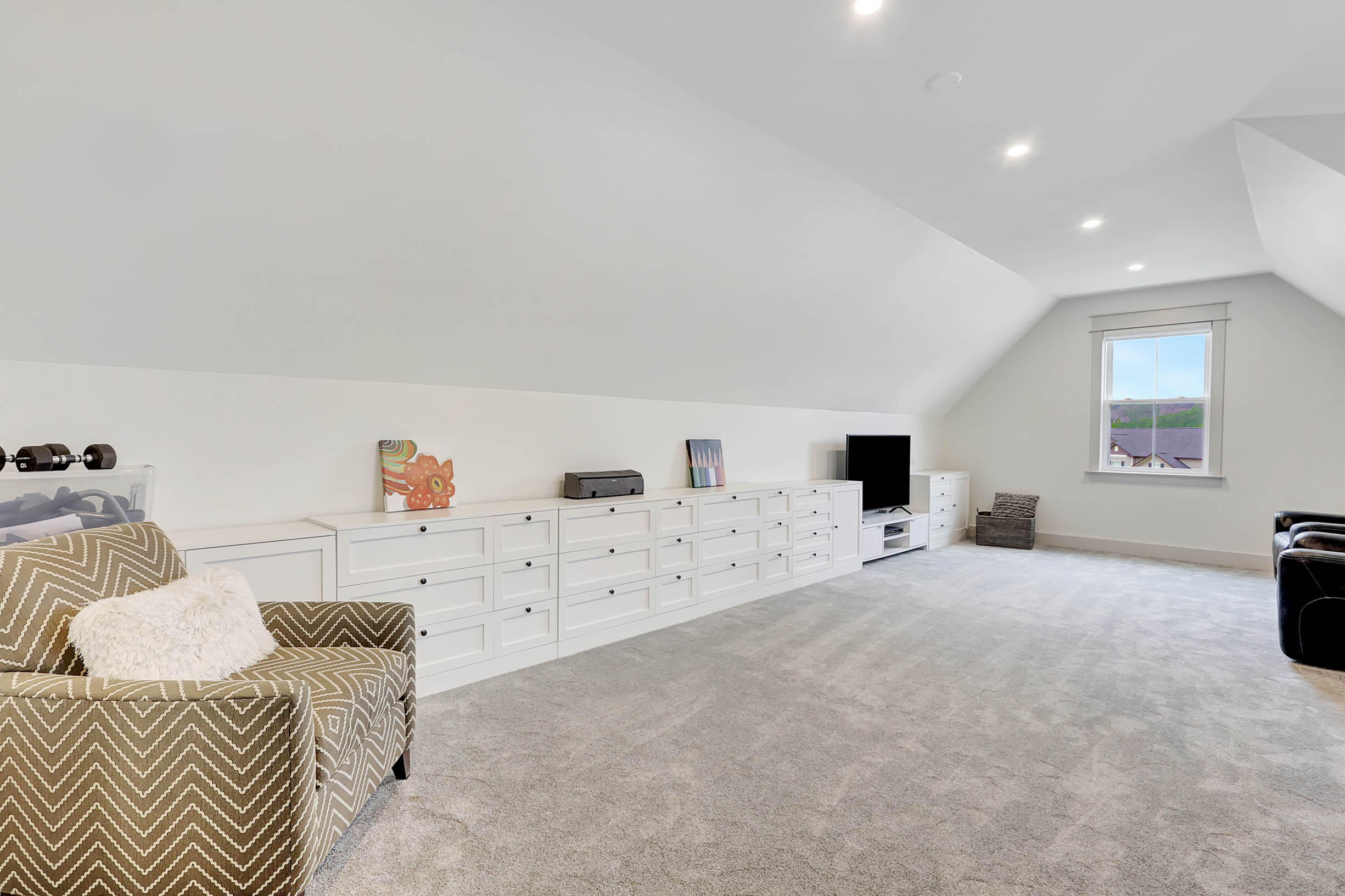 180 Banberry Drive SW, McDonald