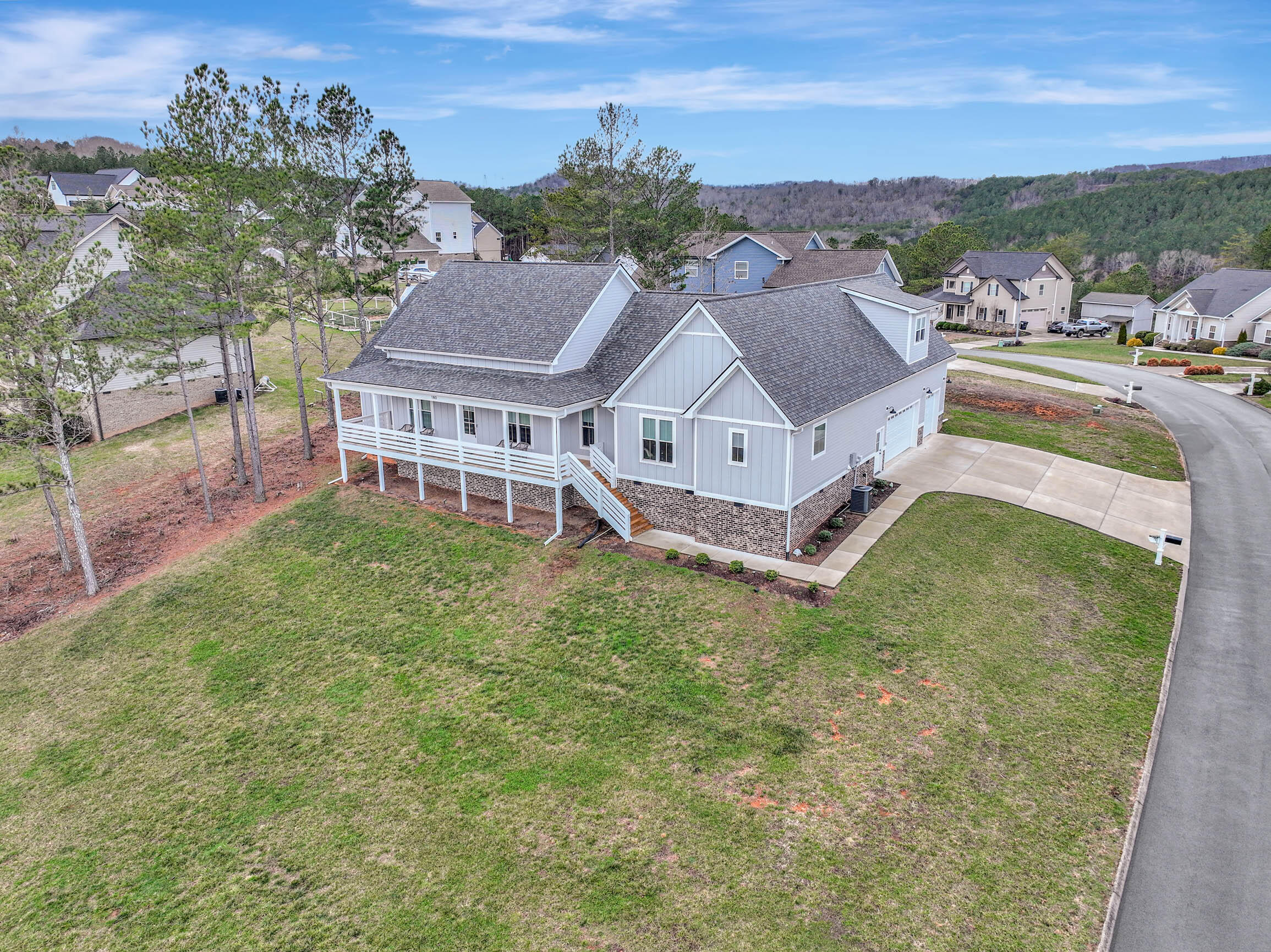 180 Banberry Drive SW, McDonald