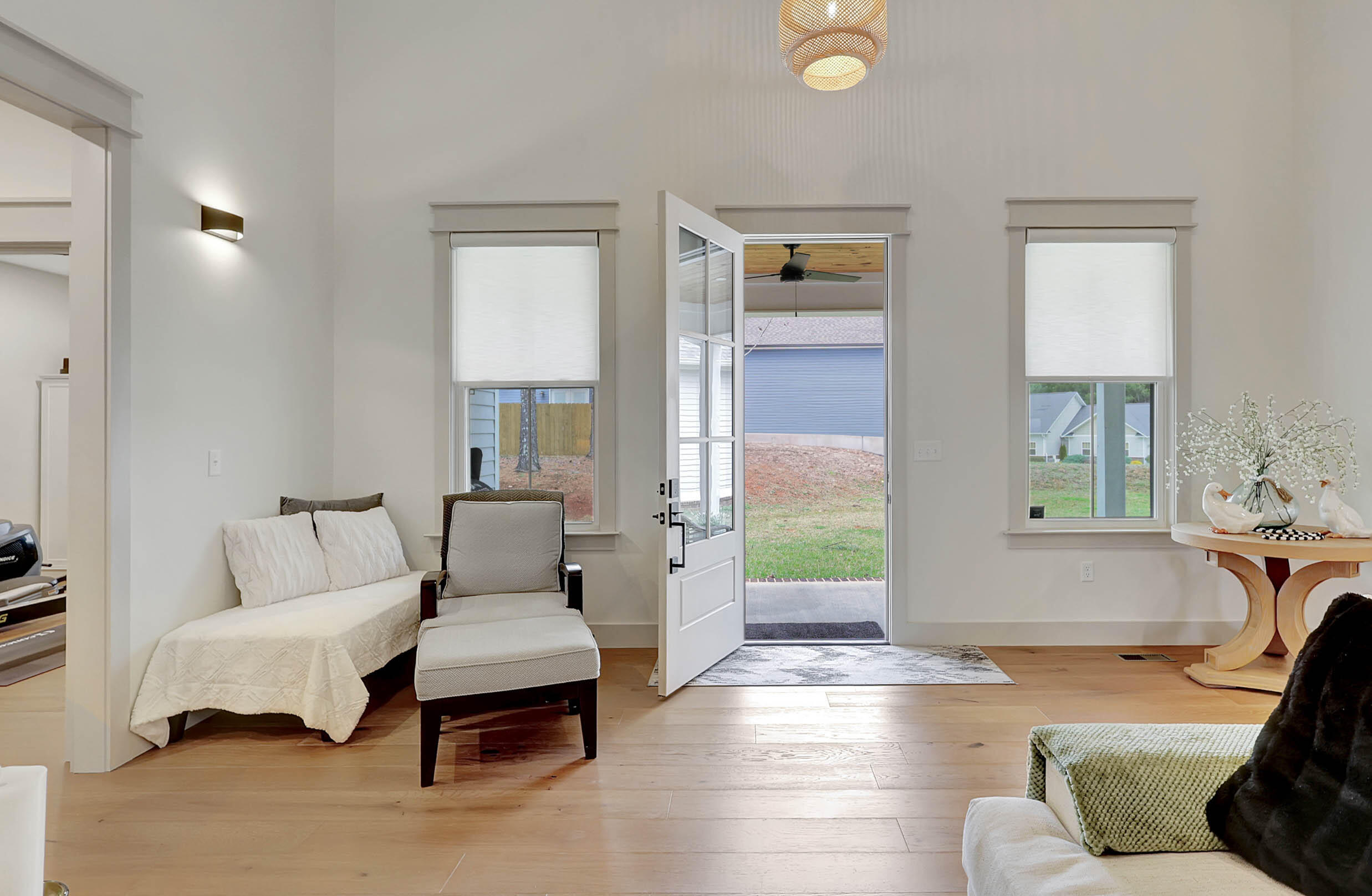 180 Banberry Drive SW, McDonald