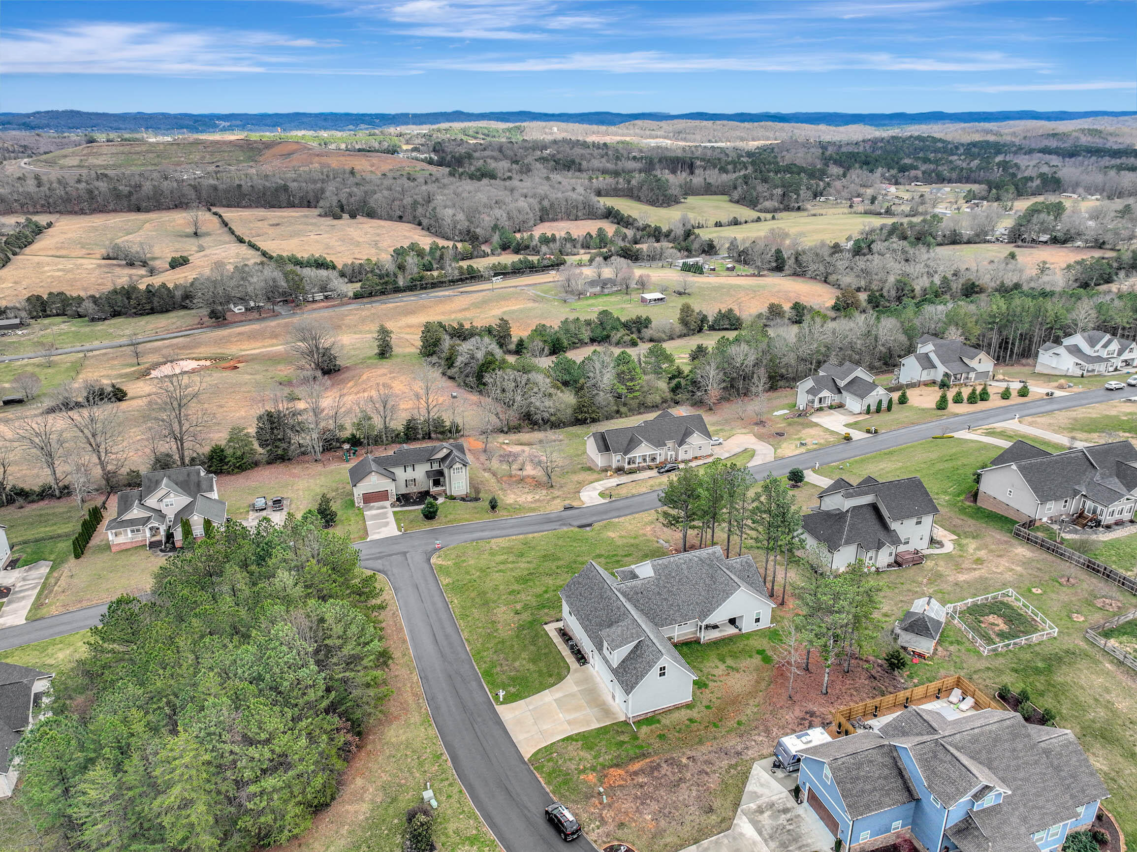 180 Banberry Drive SW, McDonald