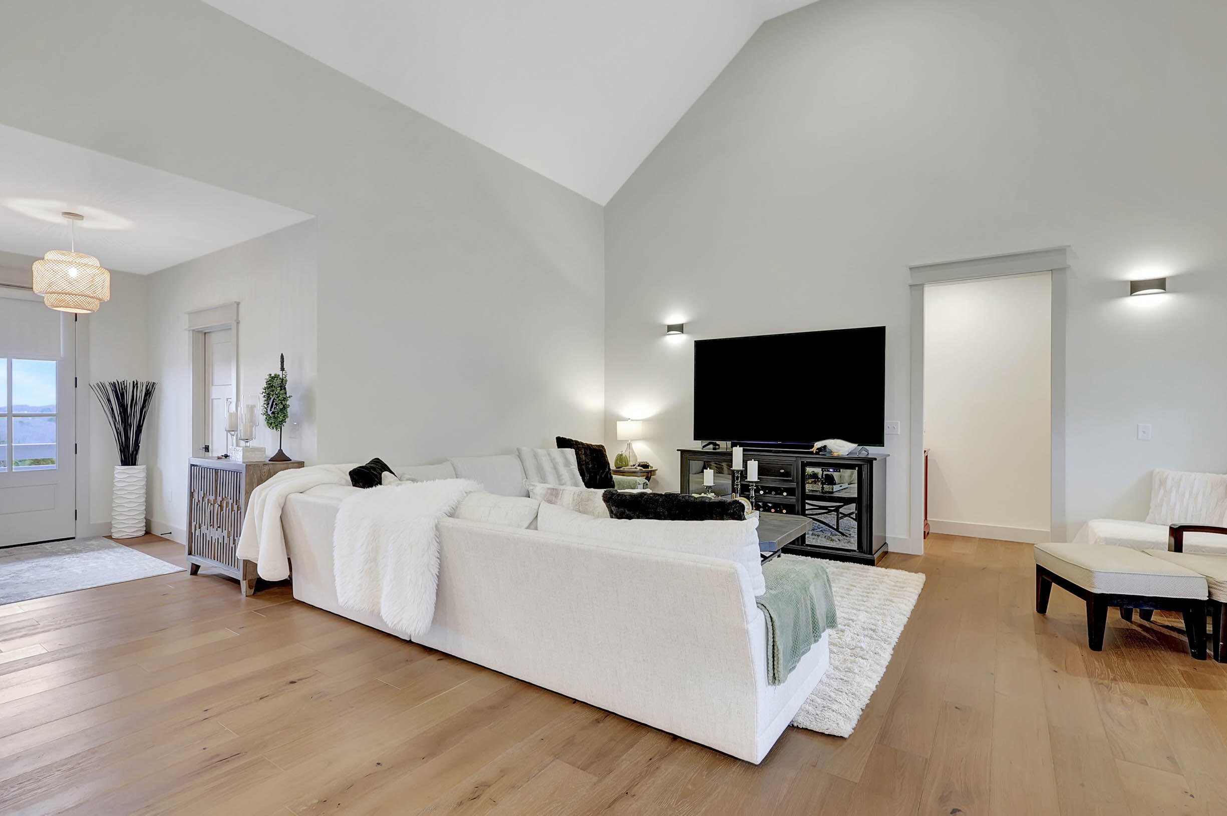 180 Banberry Drive SW, McDonald