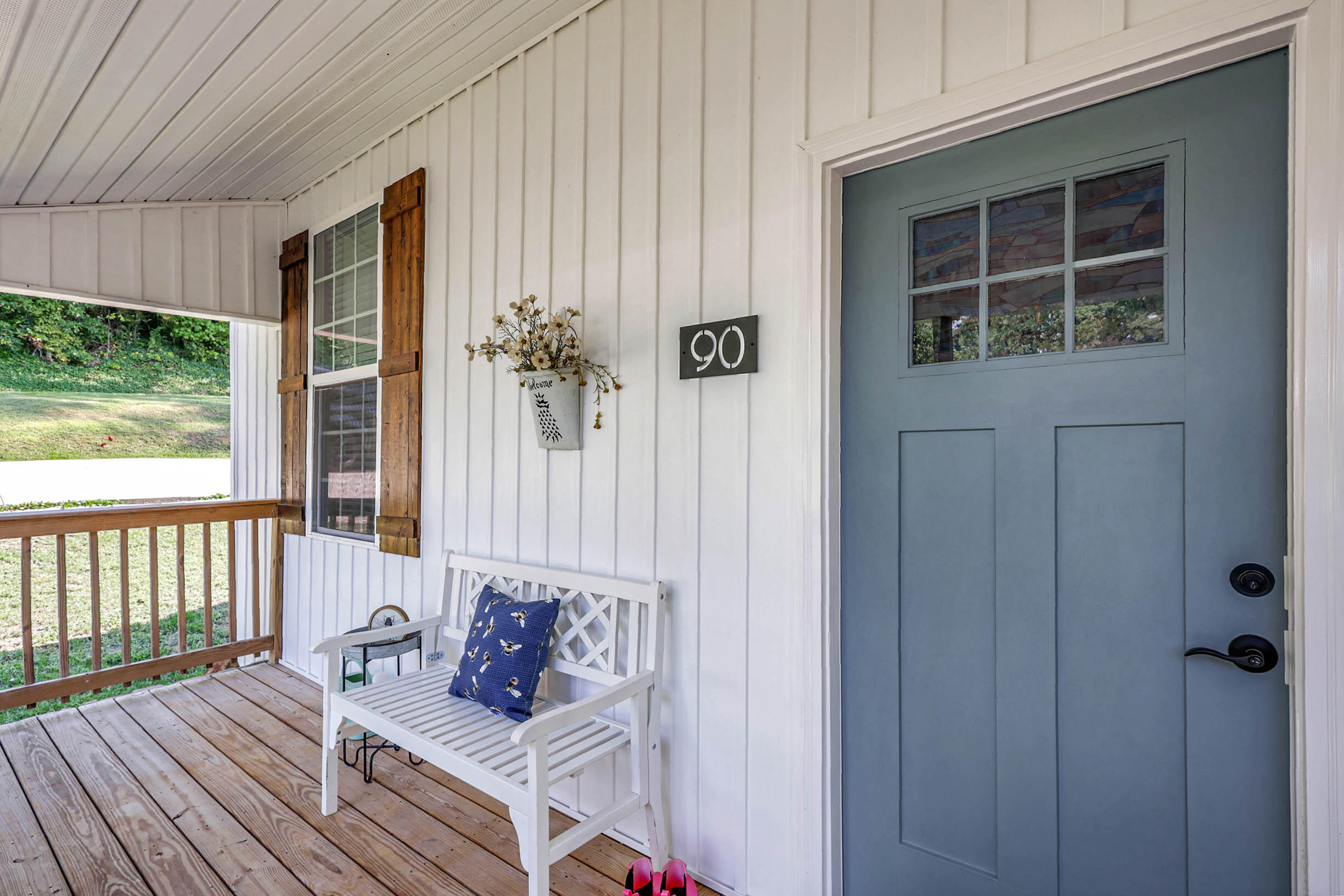 90 Echota 4th Street