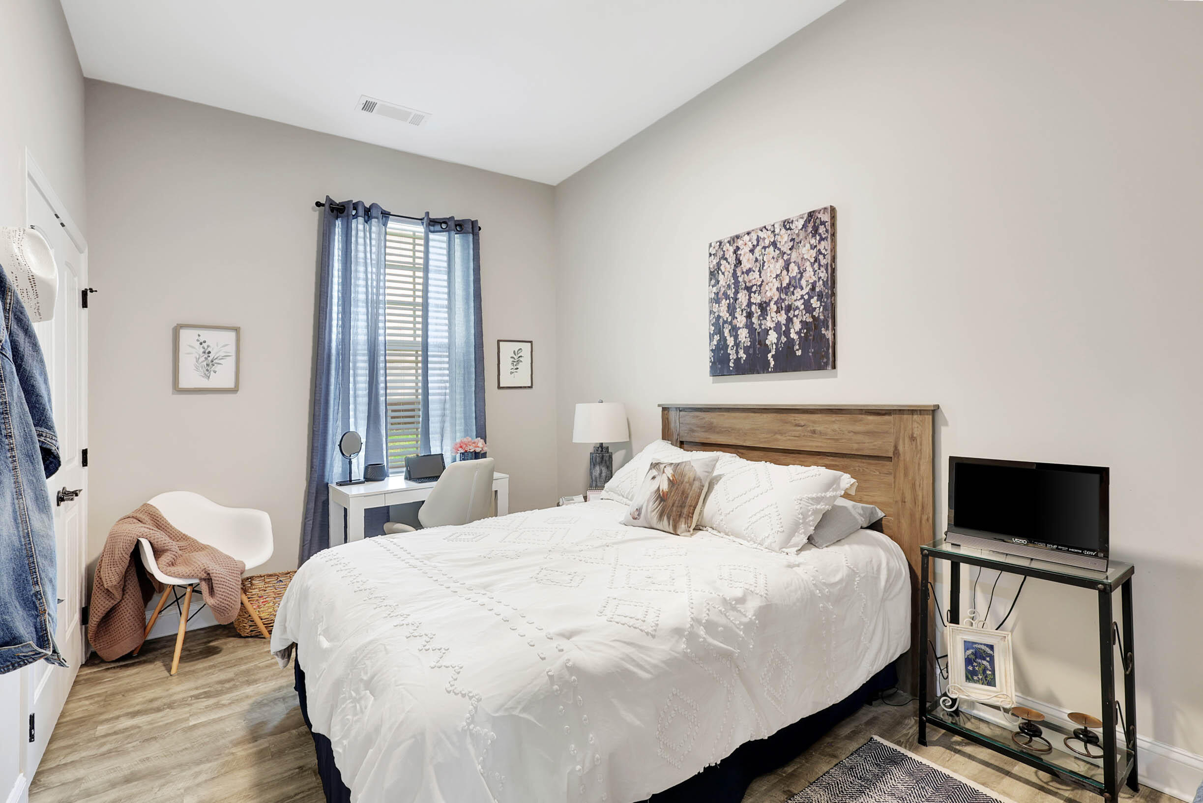 90 Echota 4th Street