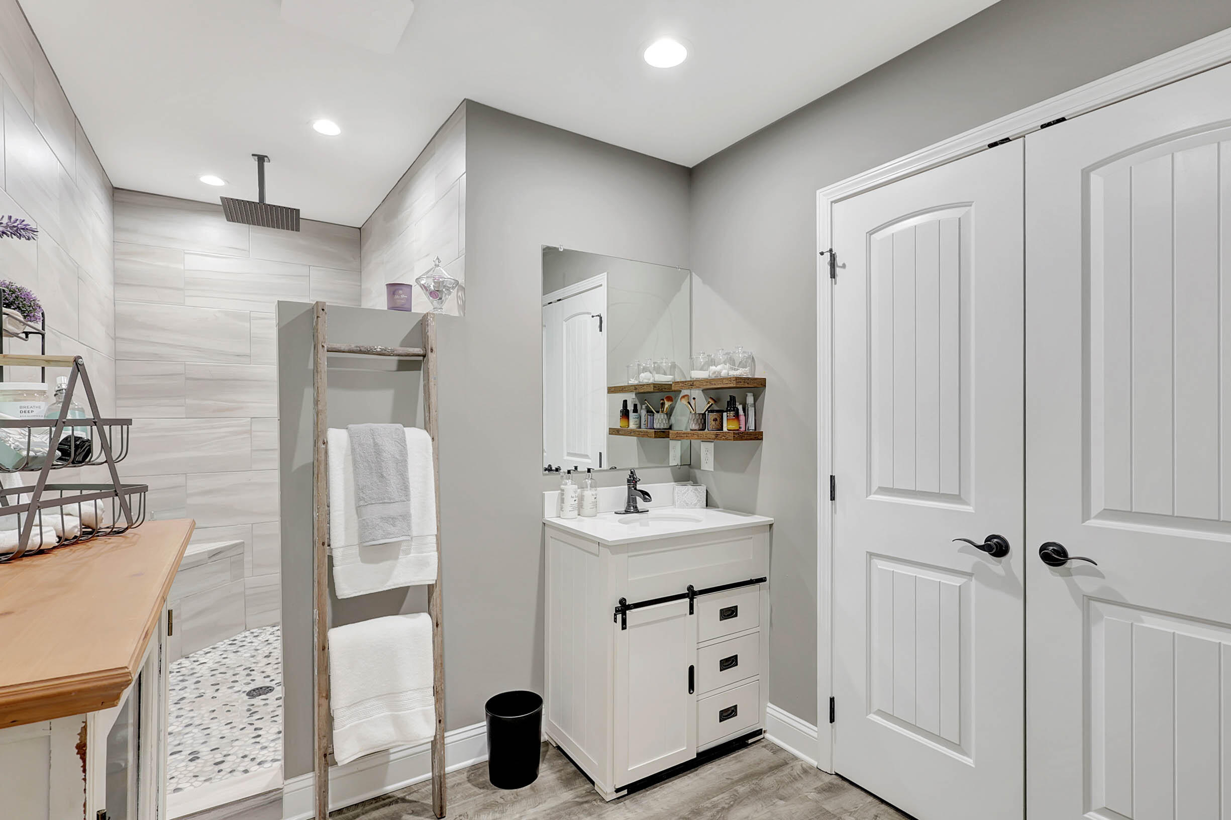 90 Echota 4th Street