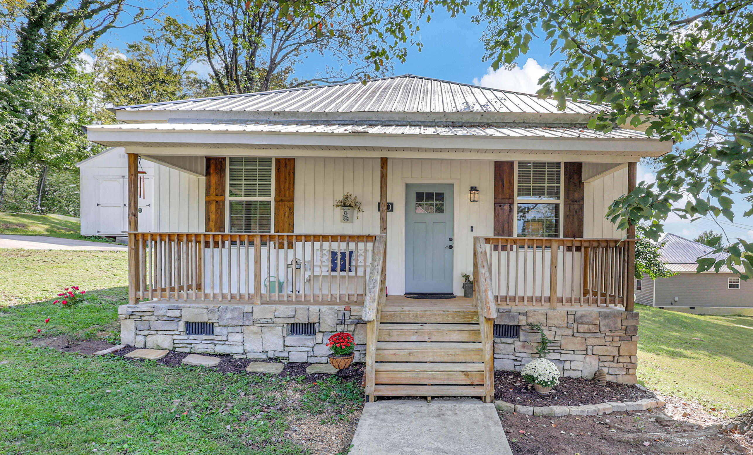 90 Echota 4th Street