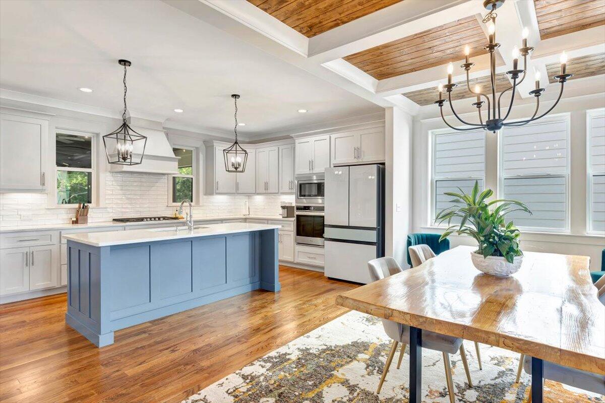 4129 Barnsley Loop