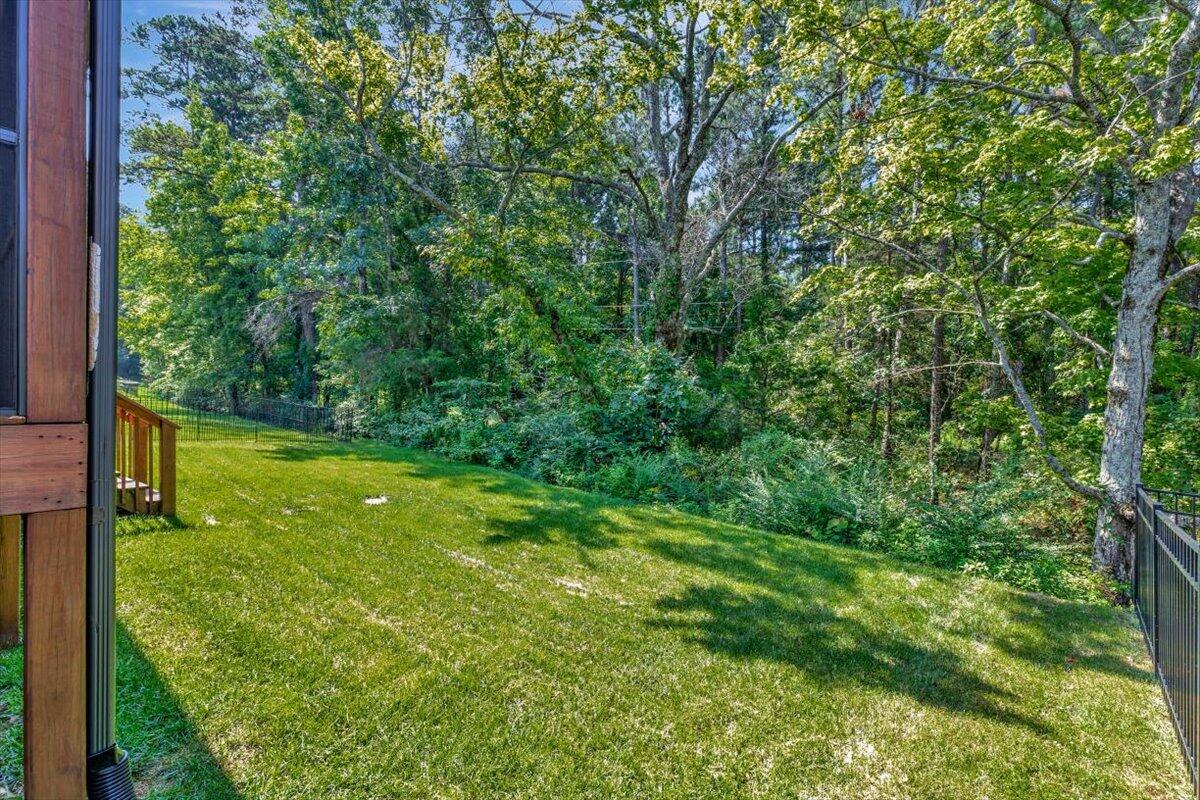 4129 Barnsley Loop