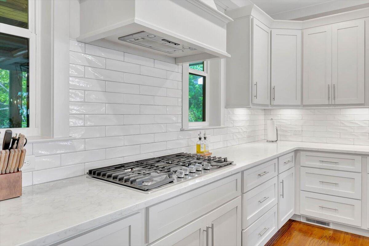 4129 Barnsley Loop