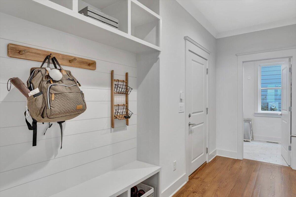 4129 Barnsley Loop