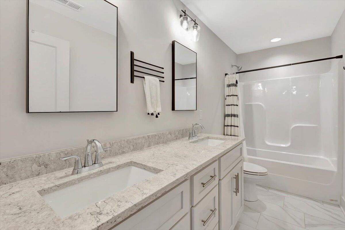 4129 Barnsley Loop
