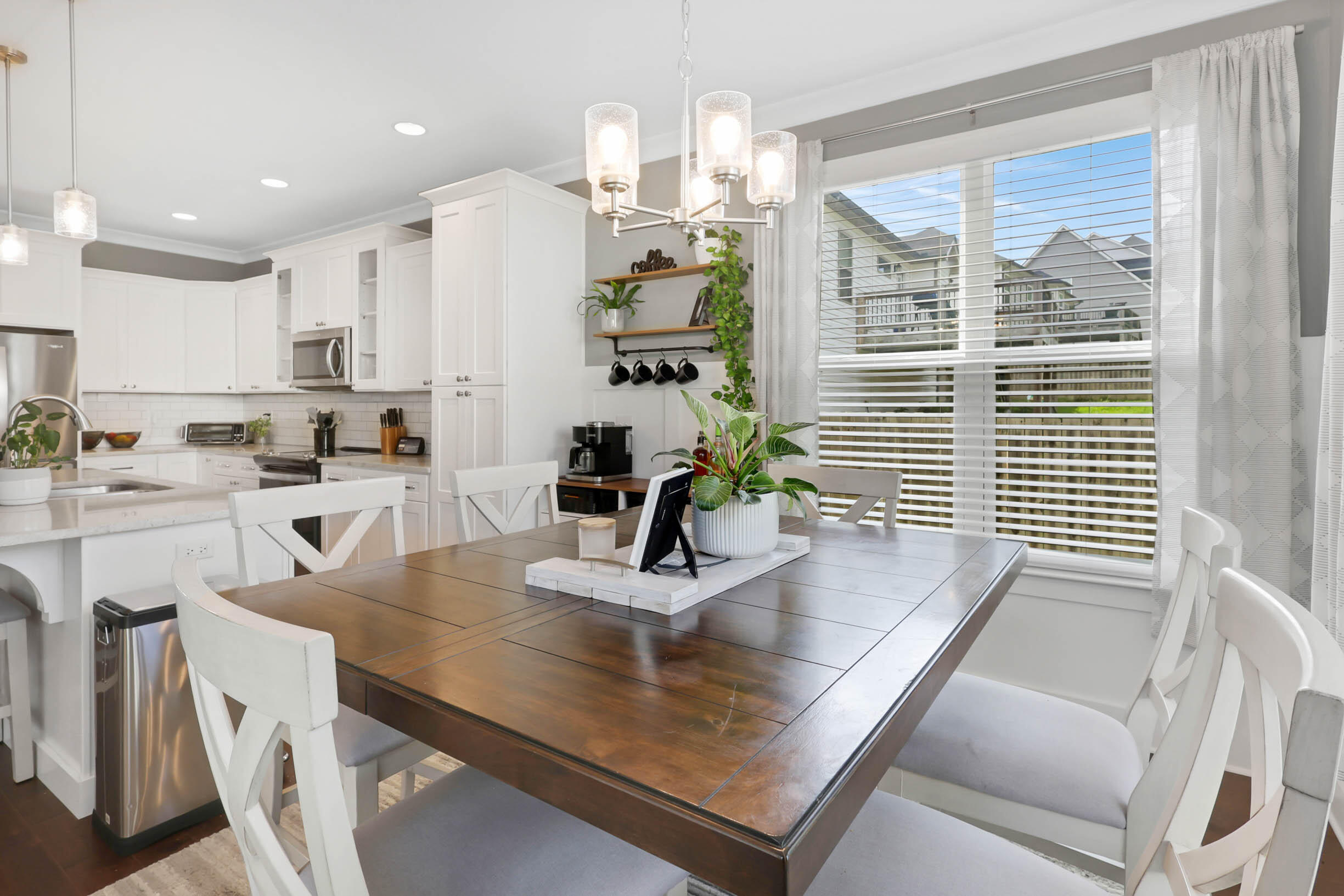 9322 Fremont Way